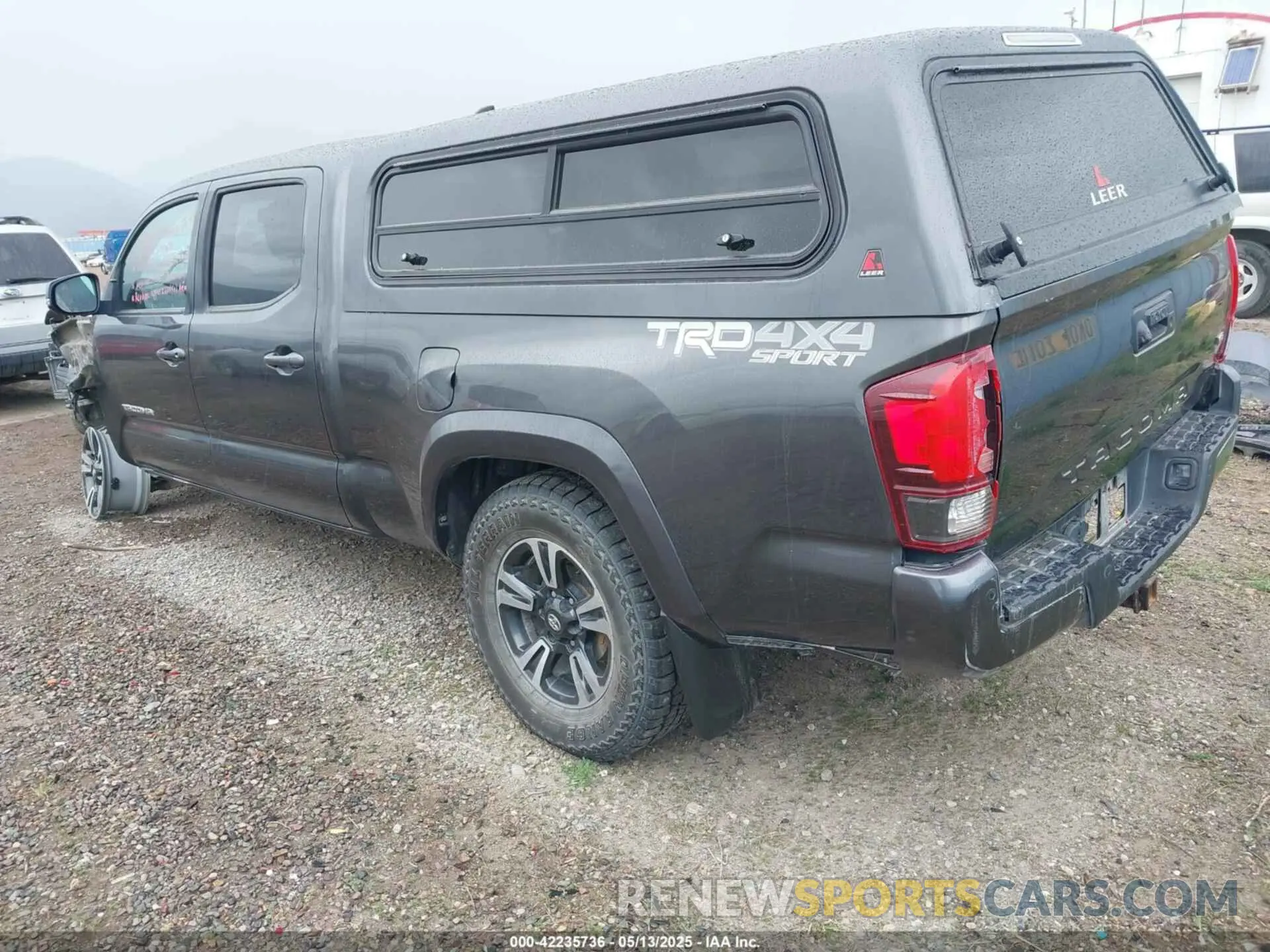 3 fotografías del automóvil dañado 3TMDZ5BN4KM068671 TOYOTA TACOMA 2019