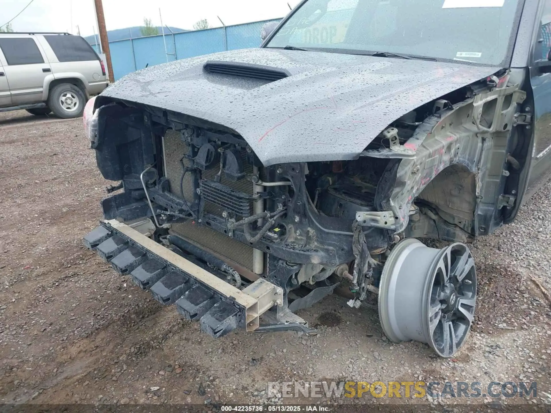 6 fotografías del automóvil dañado 3TMDZ5BN4KM068671 TOYOTA TACOMA 2019