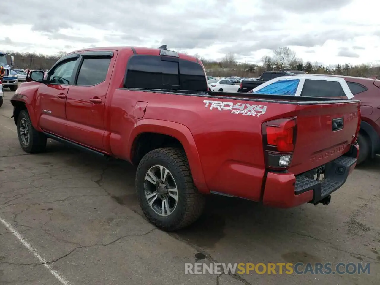 2 fotografías del automóvil dañado 3TMDZ5BN6KM059065 TOYOTA TACOMA 2019