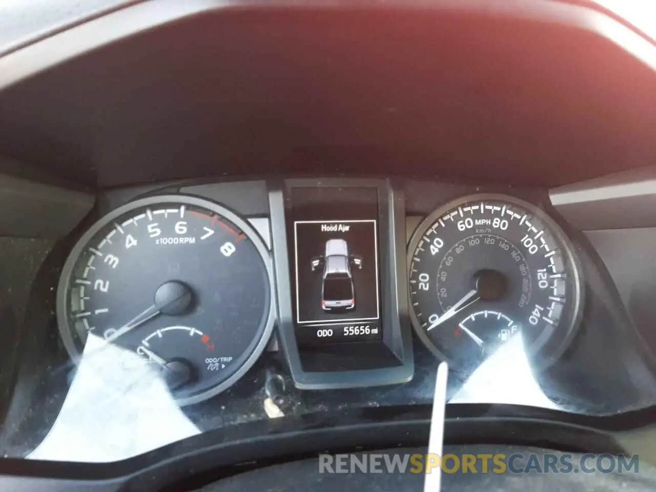 8 fotografías del automóvil dañado 3TMDZ5BN6KM060667 TOYOTA TACOMA 2019