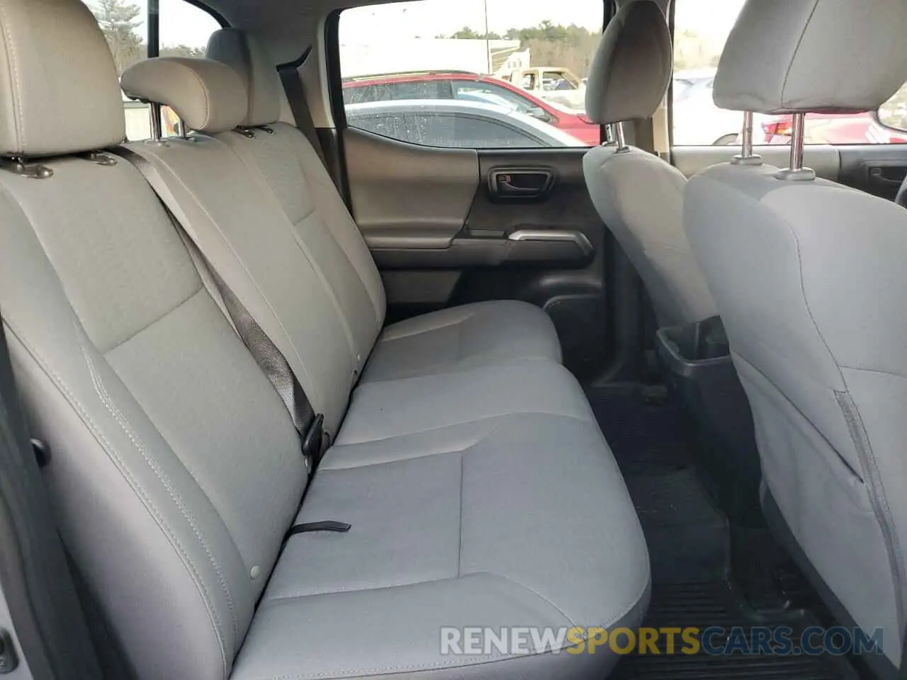 10 fotografías del automóvil dañado 3TMDZ5BN6KM064668 TOYOTA TACOMA 2019