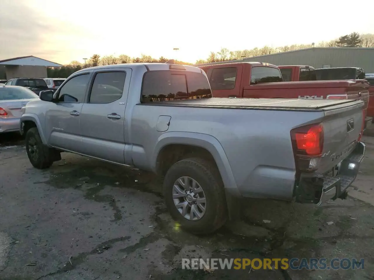2 fotografías del automóvil dañado 3TMDZ5BN6KM064668 TOYOTA TACOMA 2019