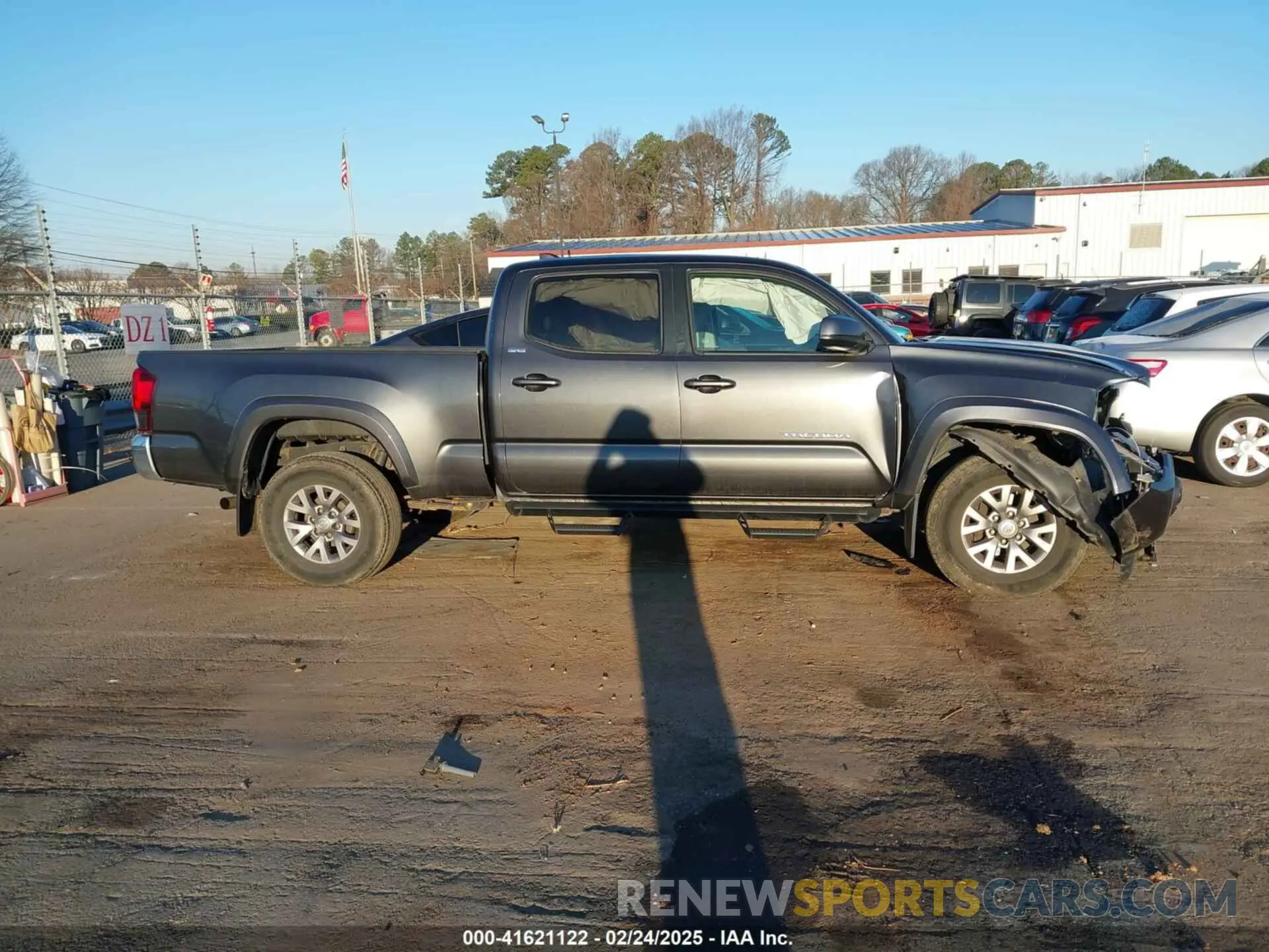 13 fotografías del automóvil dañado 3TMDZ5BNXKM057223 TOYOTA TACOMA 2019