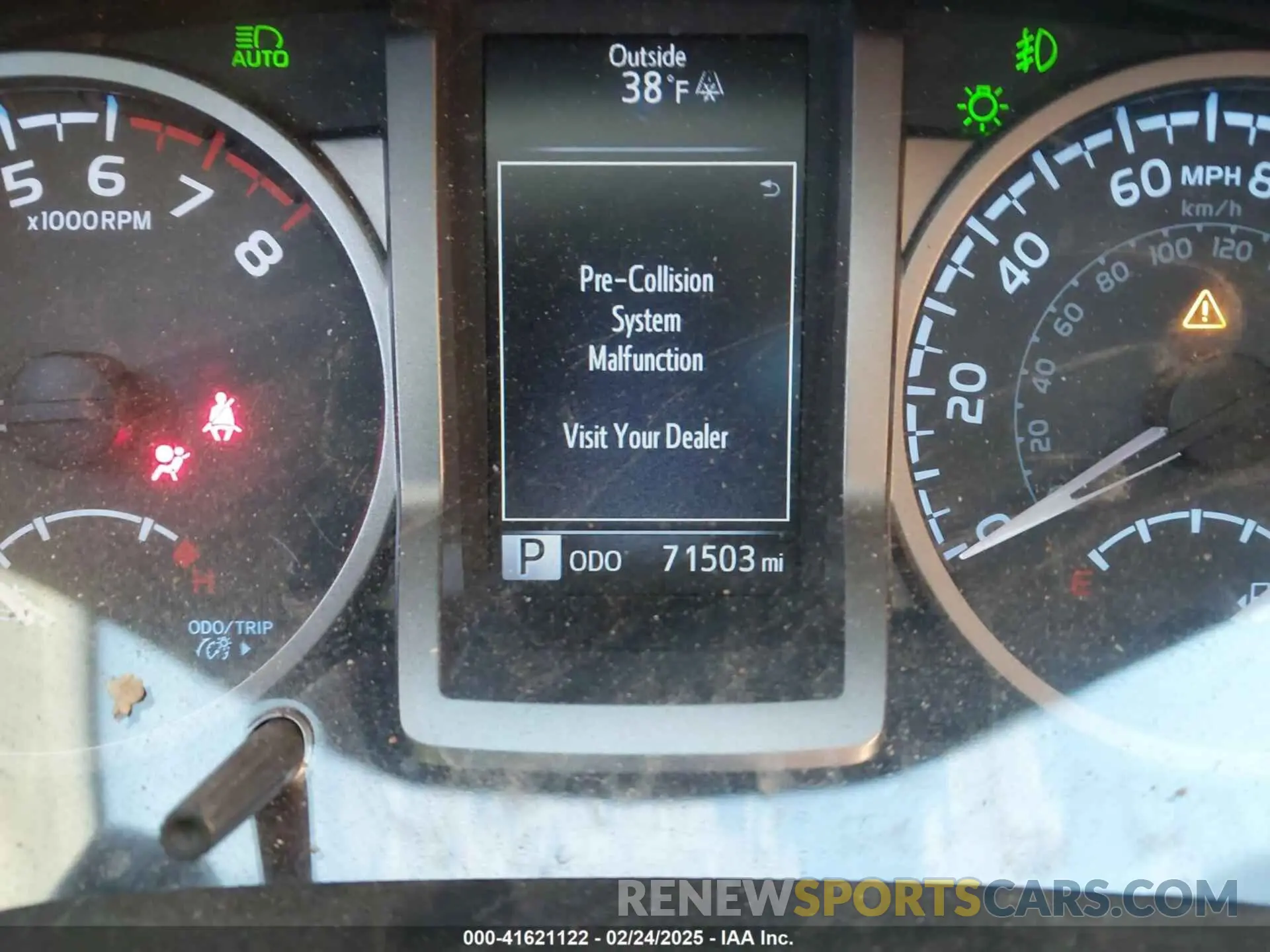 15 fotografías del automóvil dañado 3TMDZ5BNXKM057223 TOYOTA TACOMA 2019