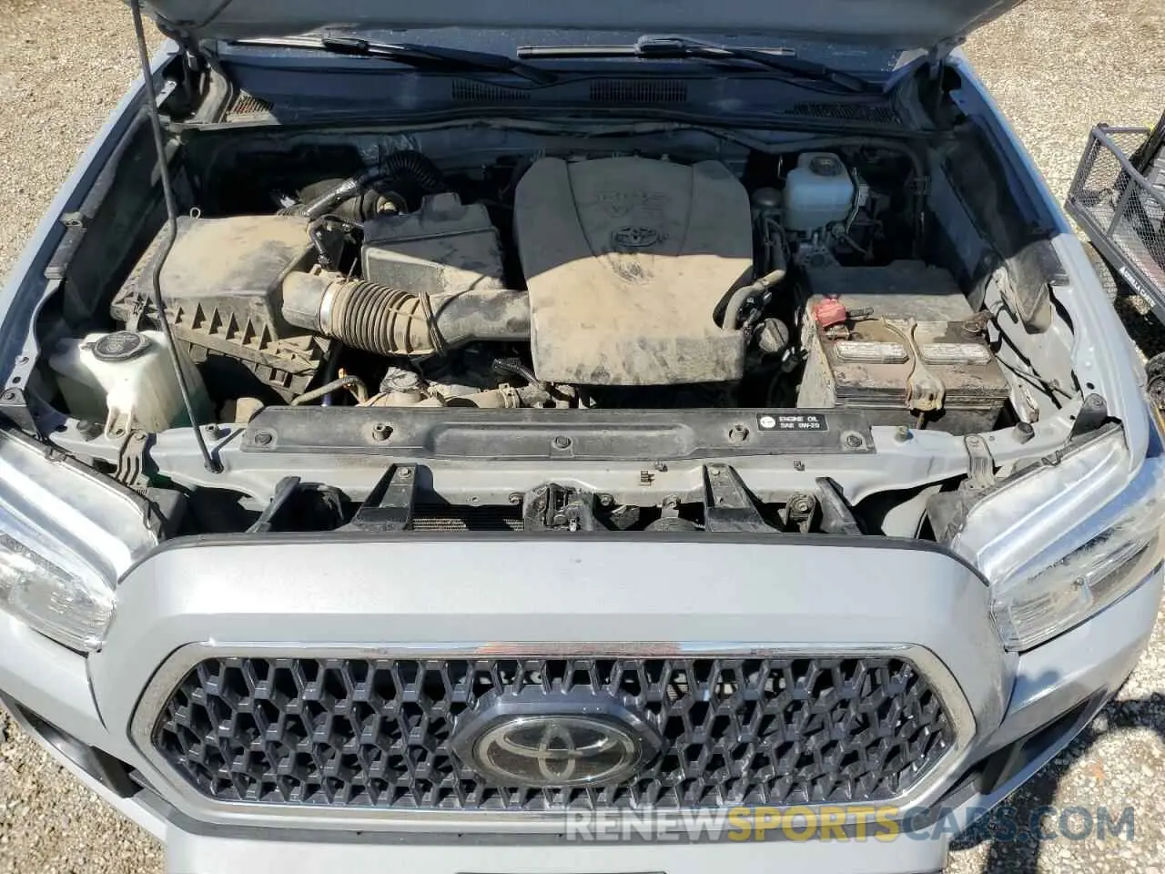 11 fotografías del automóvil dañado 3TMDZ5BNXKM069808 TOYOTA TACOMA 2019