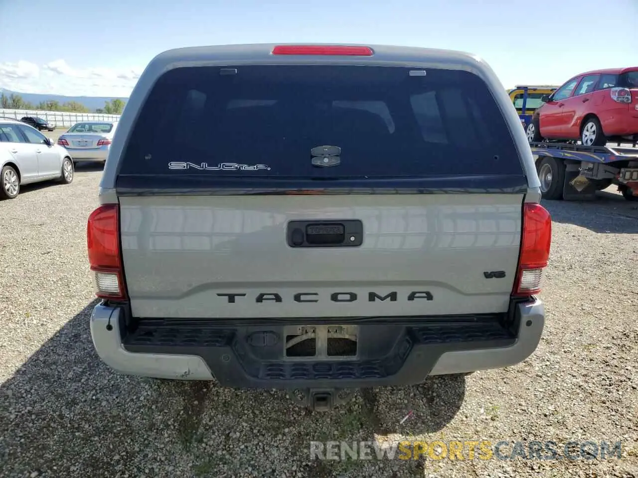 6 fotografías del automóvil dañado 3TMDZ5BNXKM069808 TOYOTA TACOMA 2019