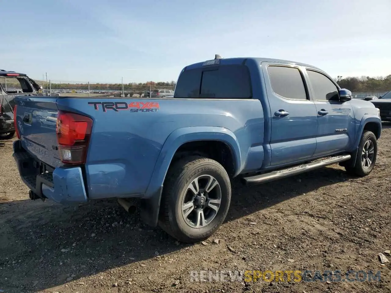 3 fotografías del automóvil dañado 3TMDZ5BNXKM073910 TOYOTA TACOMA 2019