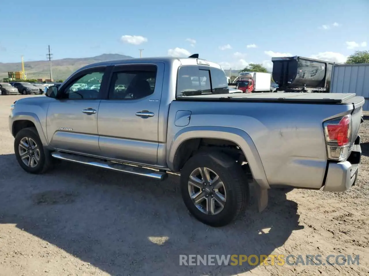 2 fotografías del automóvil dañado 3TMEZ5CNXKM086613 TOYOTA TACOMA 2019