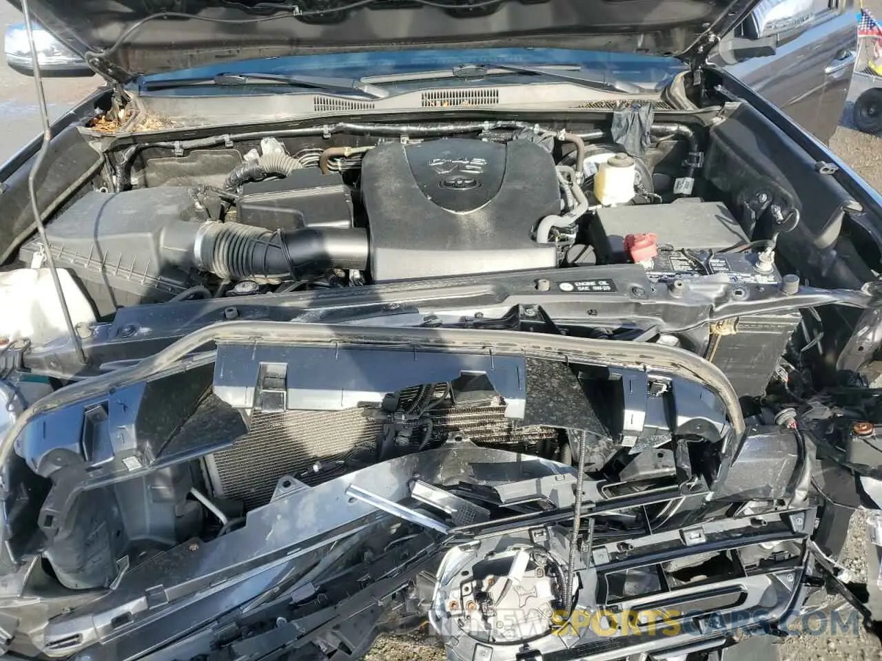11 fotografías del automóvil dañado 3TMGZ5AN1KM227130 TOYOTA TACOMA 2019