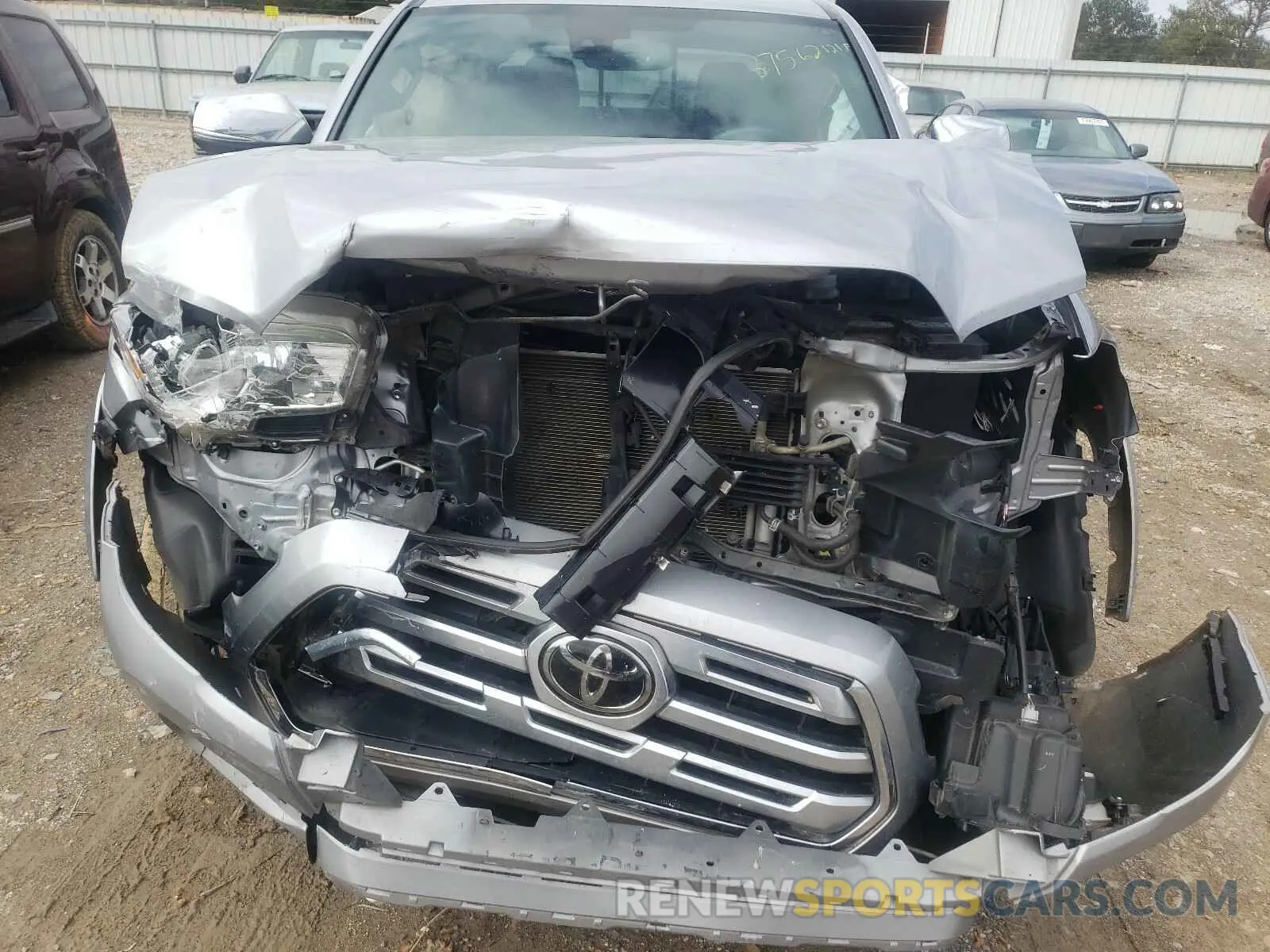 9 fotografías del automóvil dañado 3TMGZ5AN3KM208692 TOYOTA TACOMA 2019