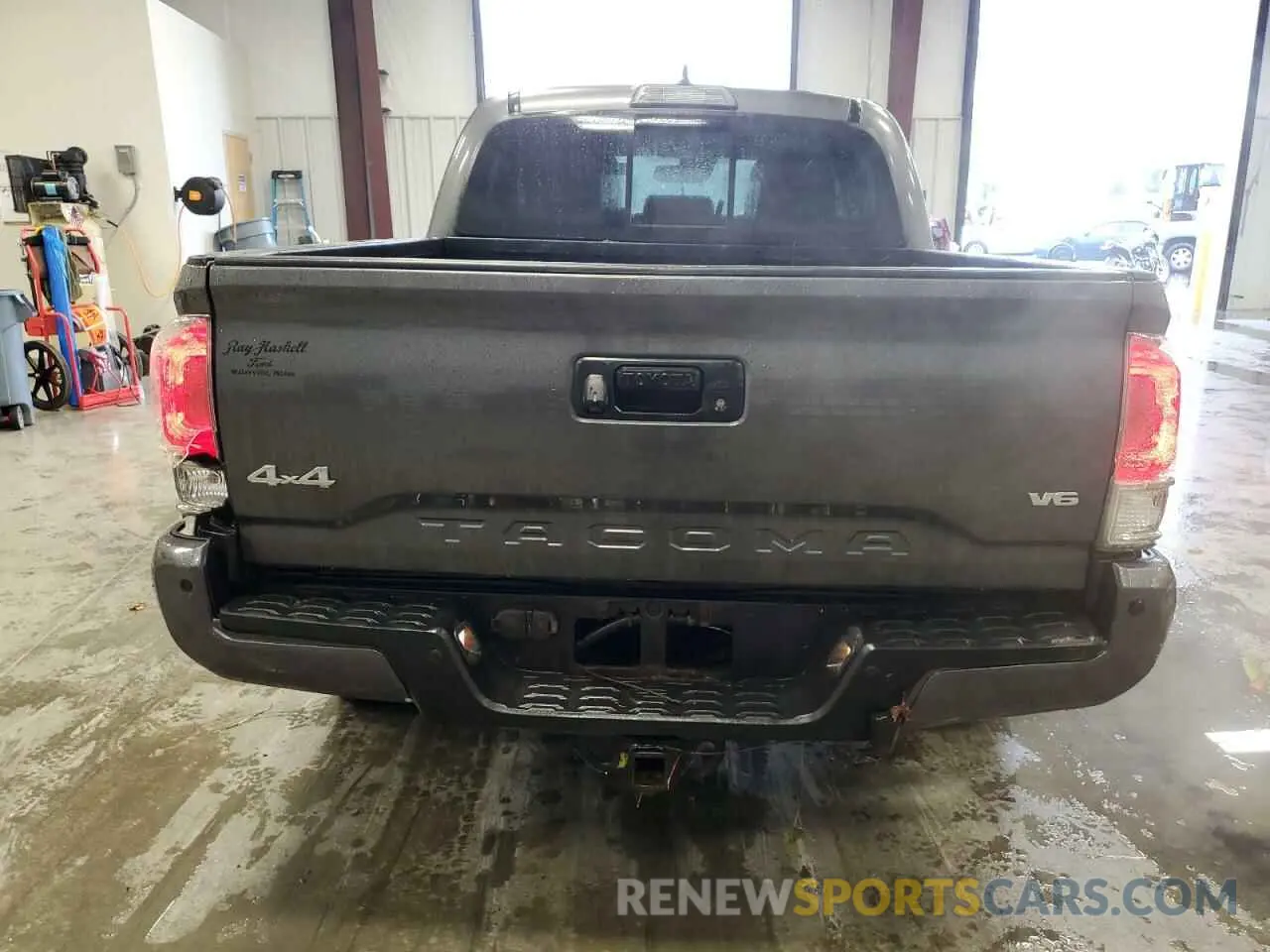 6 fotografías del automóvil dañado 3TMGZ5AN3KM240140 TOYOTA TACOMA 2019