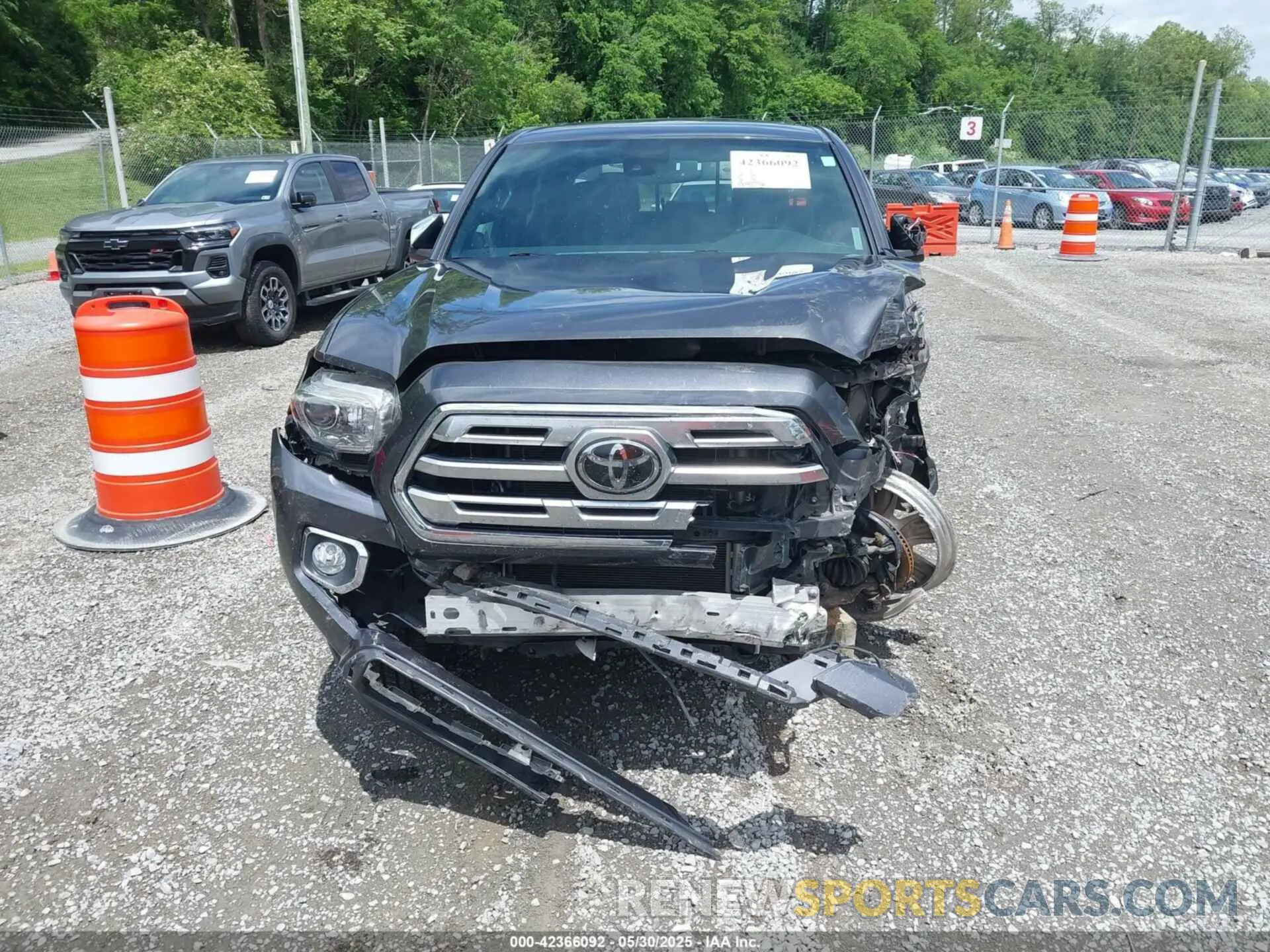 6 fotografías del automóvil dañado 3TMGZ5AN4KM240499 TOYOTA TACOMA 2019