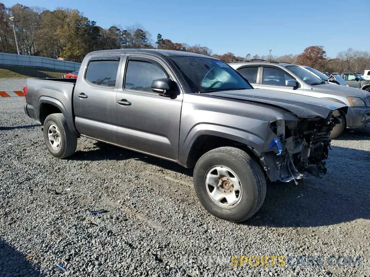 4 fotografías del automóvil dañado 5TFAX5GN0KX147928 TOYOTA TACOMA 2019