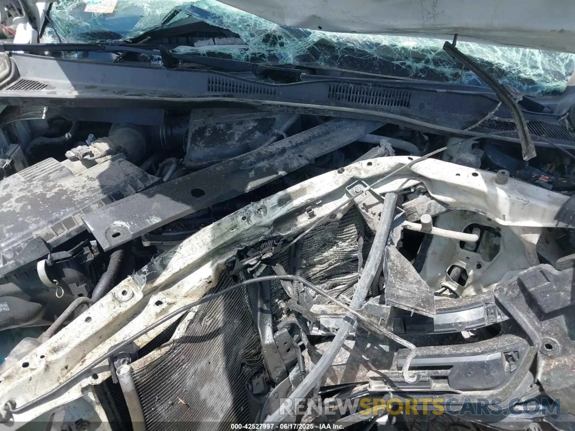 10 fotografías del automóvil dañado 5TFAX5GN0KX159724 TOYOTA TACOMA 2019