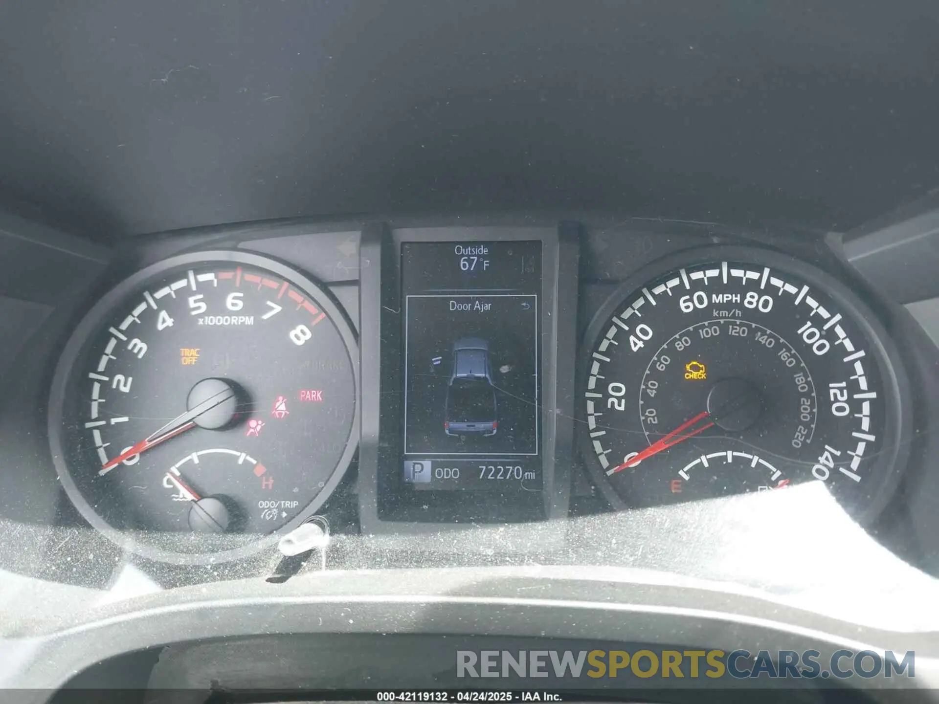 7 fotografías del automóvil dañado 5TFAX5GN1KX139966 TOYOTA TACOMA 2019