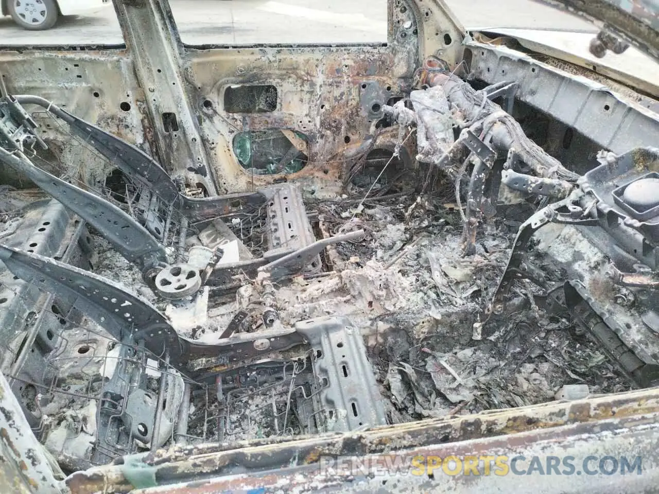 5 fotografías del automóvil dañado 5TFAX5GN2KX148613 TOYOTA TACOMA 2019