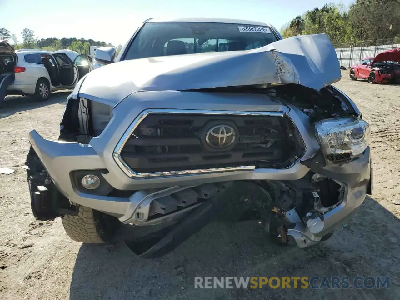 5 fotografías del automóvil dañado 5TFAX5GN2KX155755 TOYOTA TACOMA 2019
