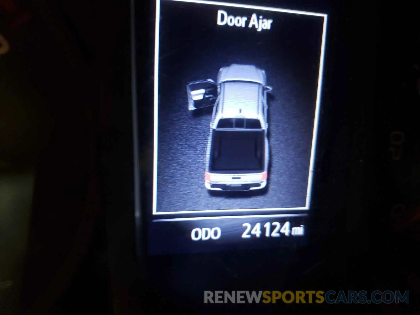 8 fotografías del automóvil dañado 5TFAX5GN4KX138651 TOYOTA TACOMA 2019