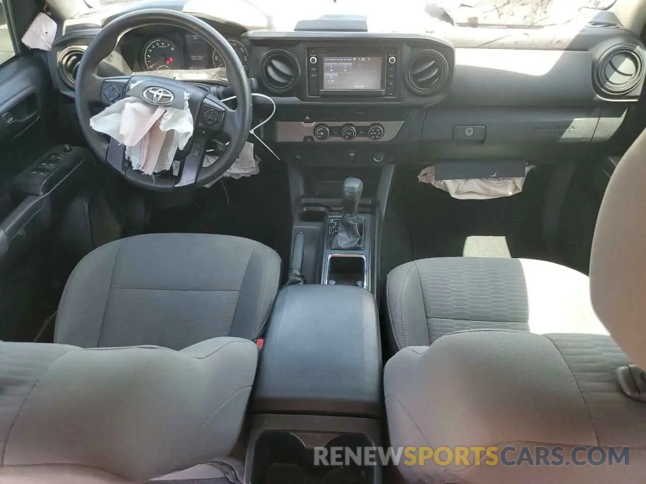 8 fotografías del automóvil dañado 5TFAX5GN4KX161282 TOYOTA TACOMA 2019