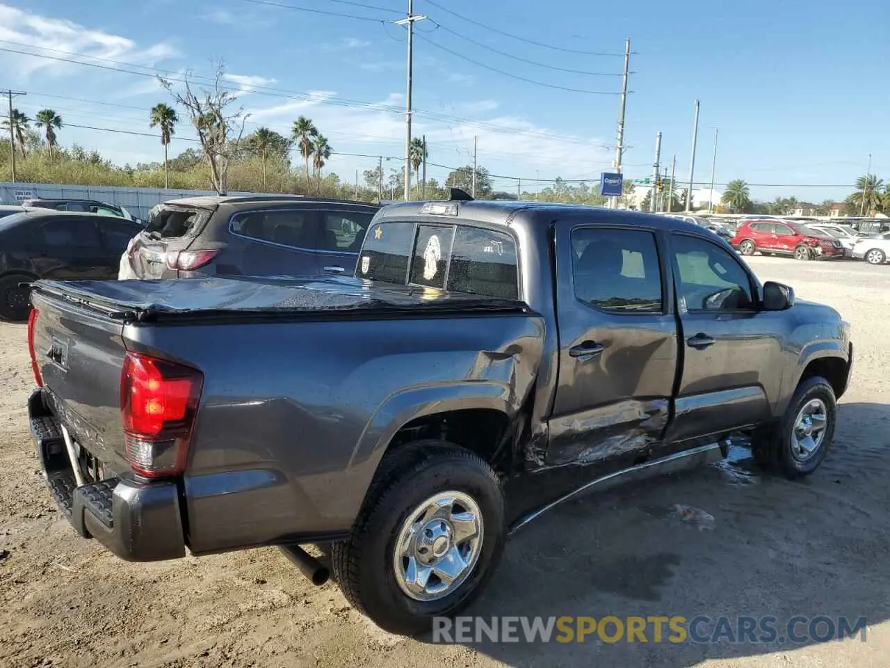3 fotografías del automóvil dañado 5TFAX5GN5KX160187 TOYOTA TACOMA 2019