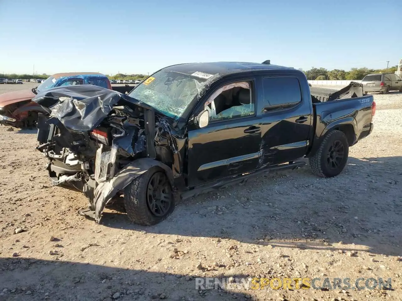 1 fotografías del automóvil dañado 5TFAX5GN6KX140286 TOYOTA TACOMA 2019
