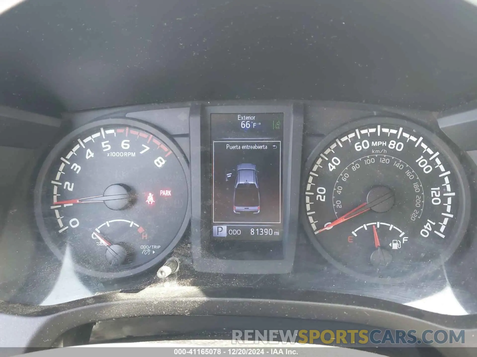 16 fotografías del automóvil dañado 5TFAX5GN6KX157413 TOYOTA TACOMA 2019