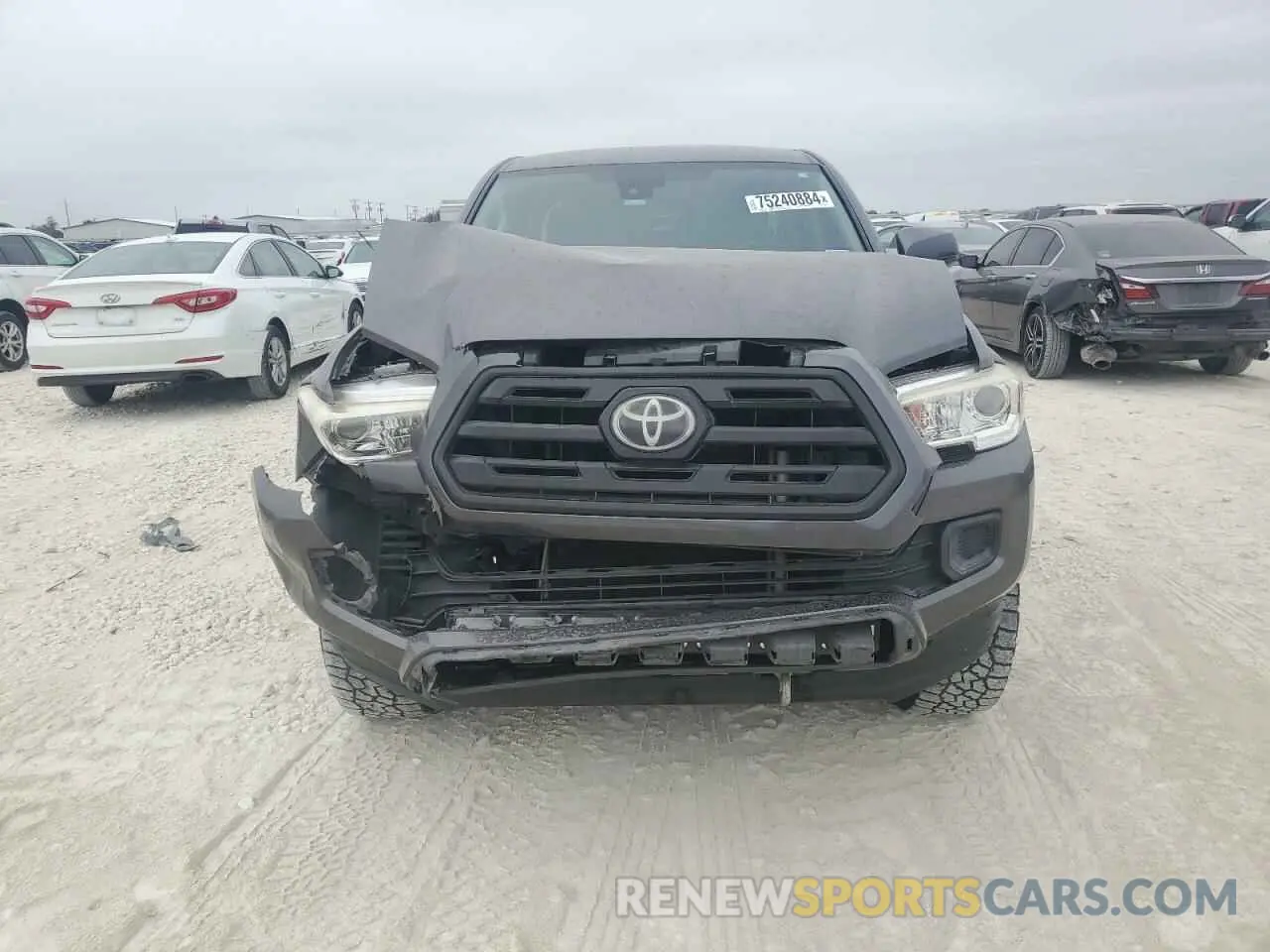 5 fotografías del automóvil dañado 5TFAX5GN7KX150535 TOYOTA TACOMA 2019