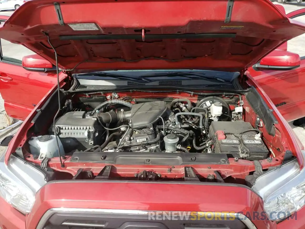 7 fotografías del automóvil dañado 5TFAX5GN7KX162247 TOYOTA TACOMA 2019