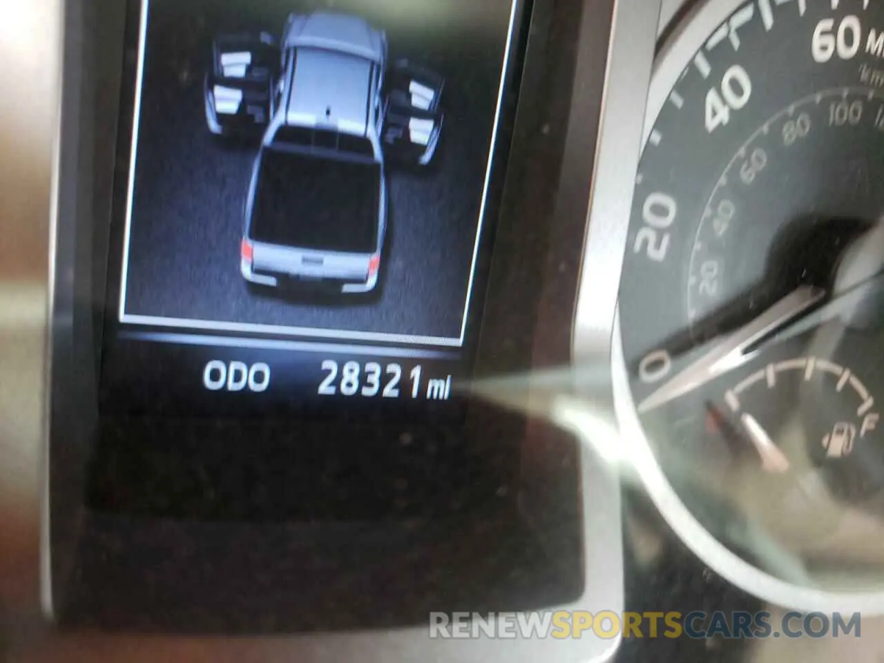 8 fotografías del automóvil dañado 5TFAX5GN7KX162247 TOYOTA TACOMA 2019