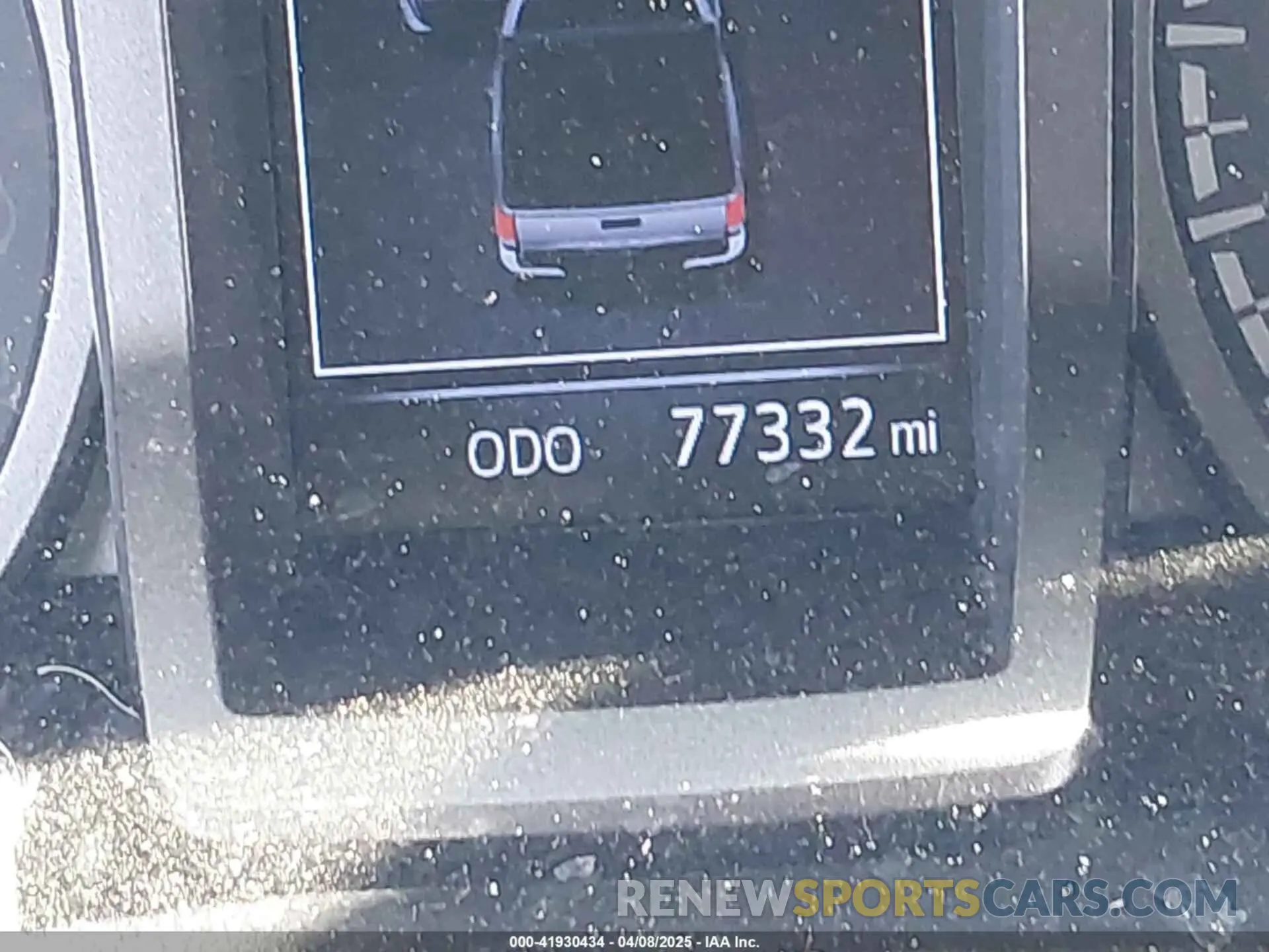 14 fotografías del automóvil dañado 5TFAZ5CN3KX086378 TOYOTA TACOMA 2019