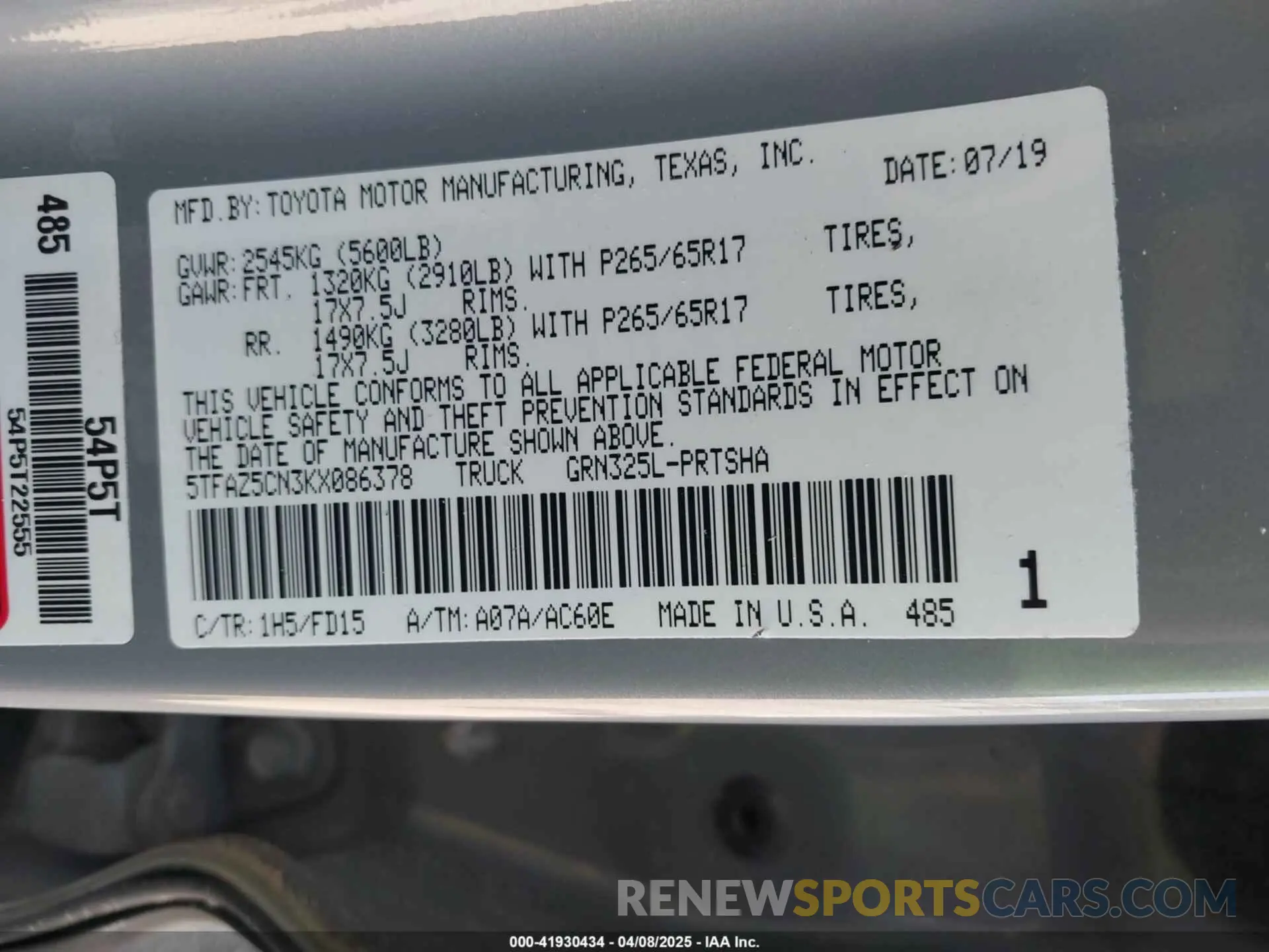 9 fotografías del automóvil dañado 5TFAZ5CN3KX086378 TOYOTA TACOMA 2019