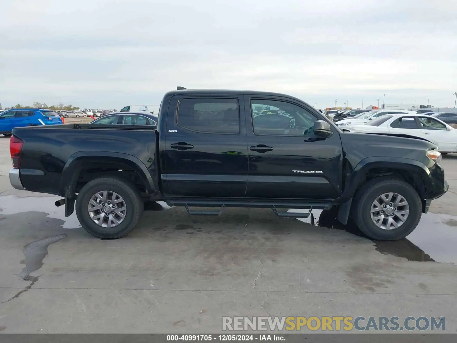 13 fotografías del automóvil dañado 5TFAZ5CN4KX076443 TOYOTA TACOMA 2019