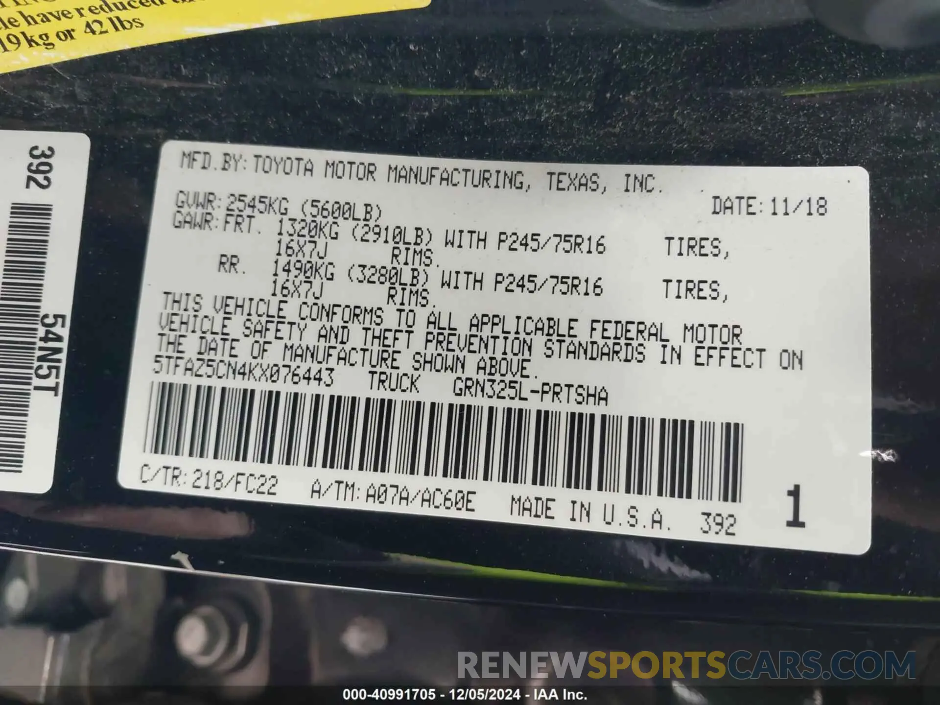 9 fotografías del automóvil dañado 5TFAZ5CN4KX076443 TOYOTA TACOMA 2019