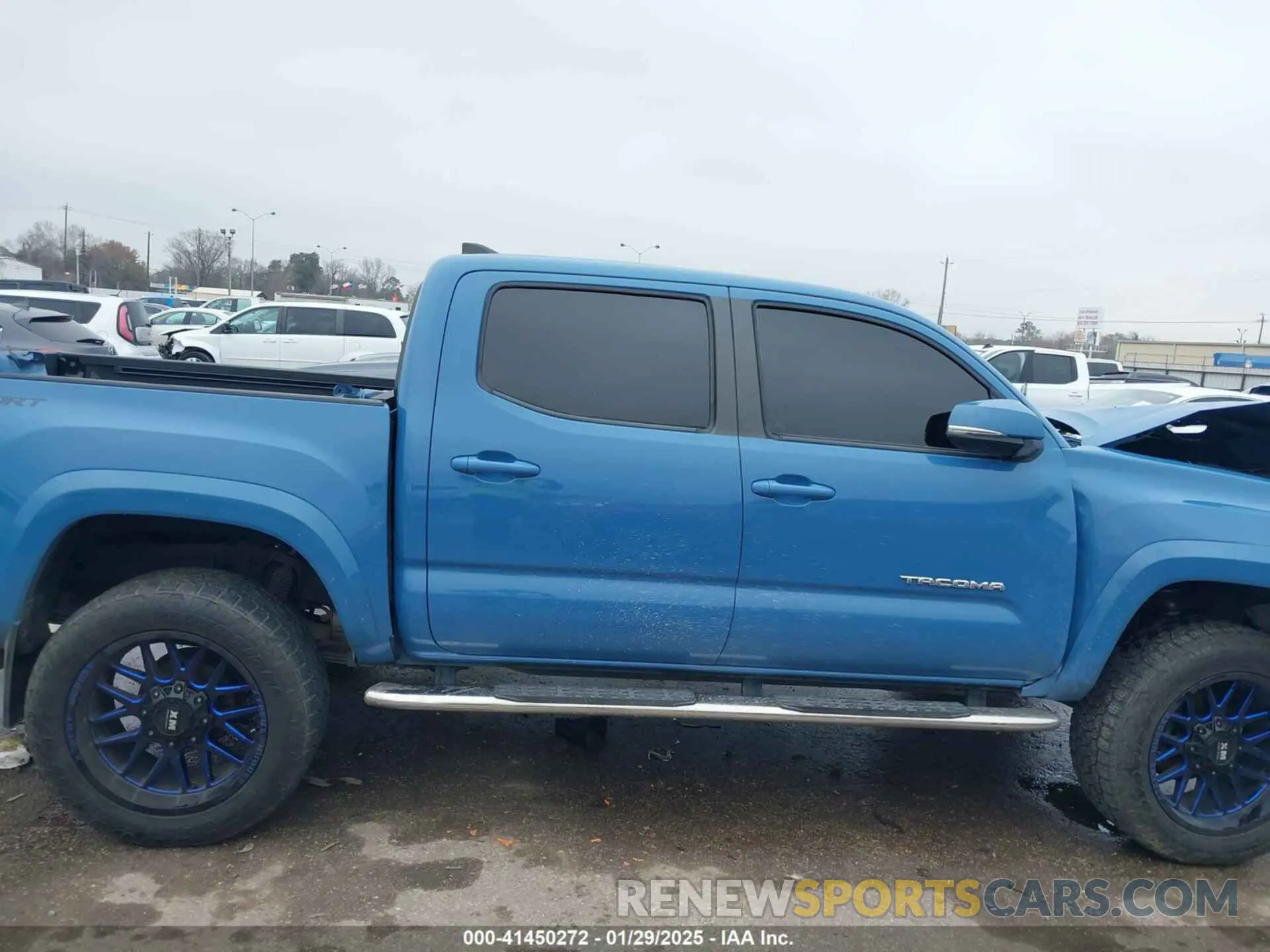14 fotografías del automóvil dañado 5TFAZ5CN9KX086109 TOYOTA TACOMA 2019