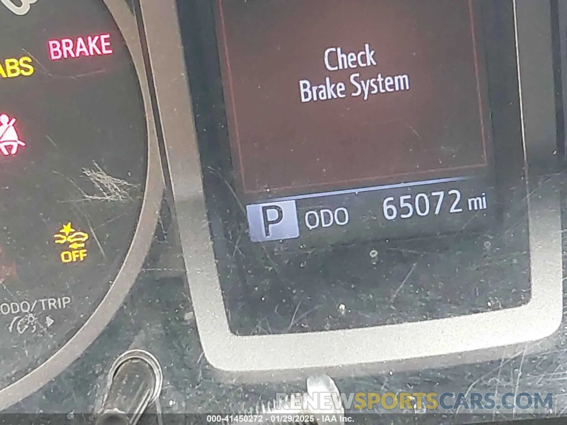 16 fotografías del automóvil dañado 5TFAZ5CN9KX086109 TOYOTA TACOMA 2019