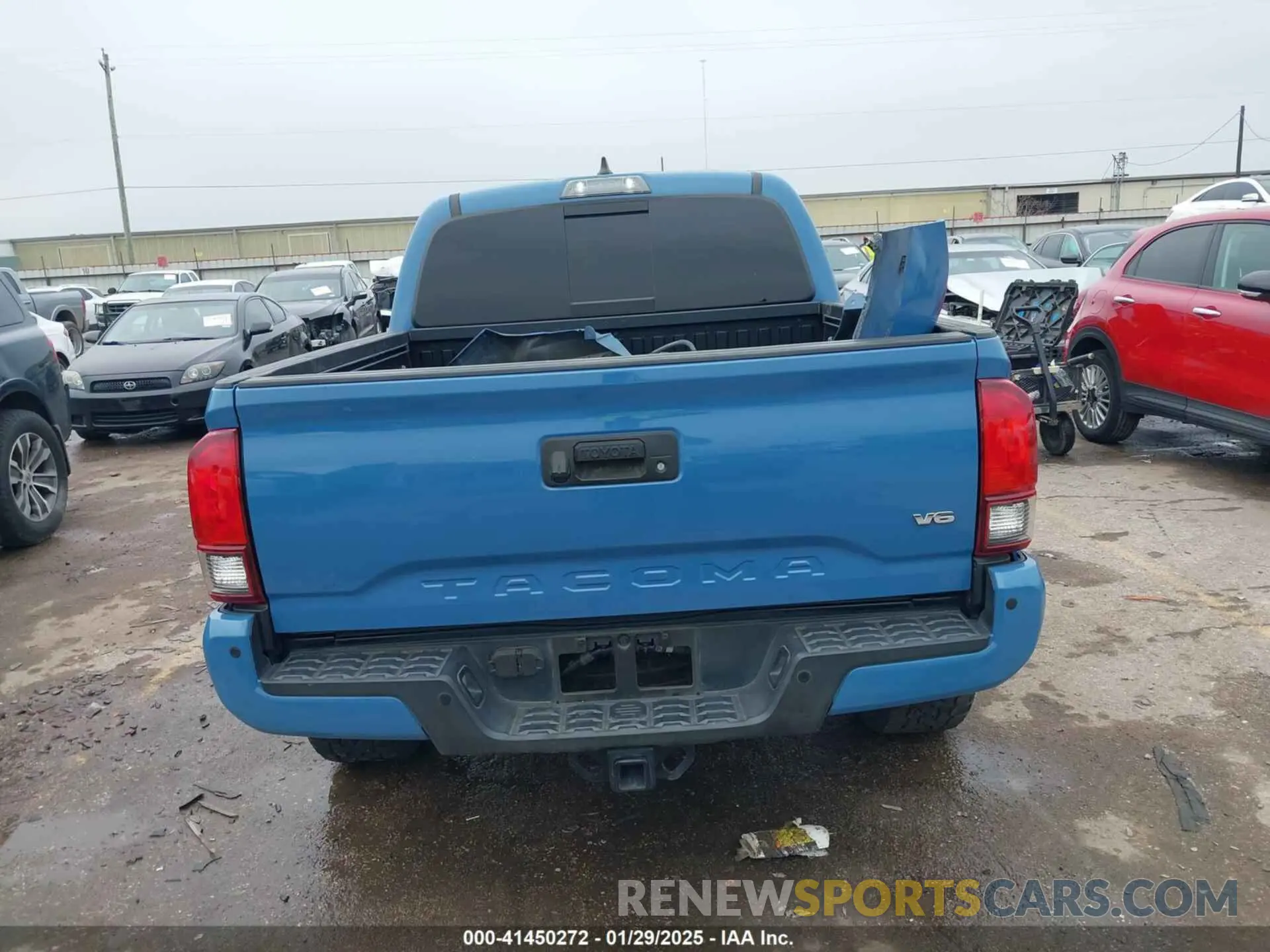 17 fotografías del automóvil dañado 5TFAZ5CN9KX086109 TOYOTA TACOMA 2019