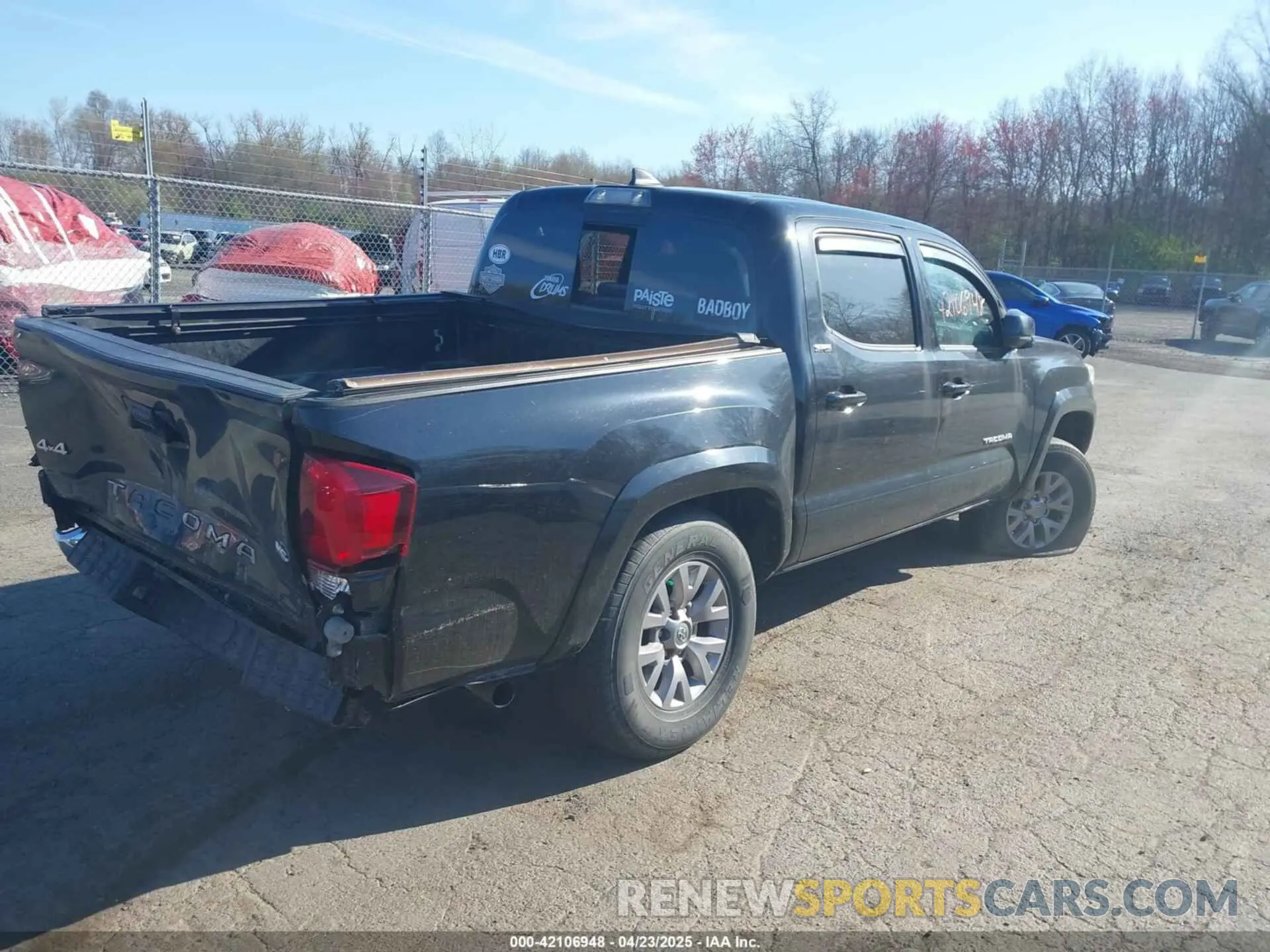 4 fotografías del automóvil dañado 5TFCZ5AN0KX195134 TOYOTA TACOMA 2019