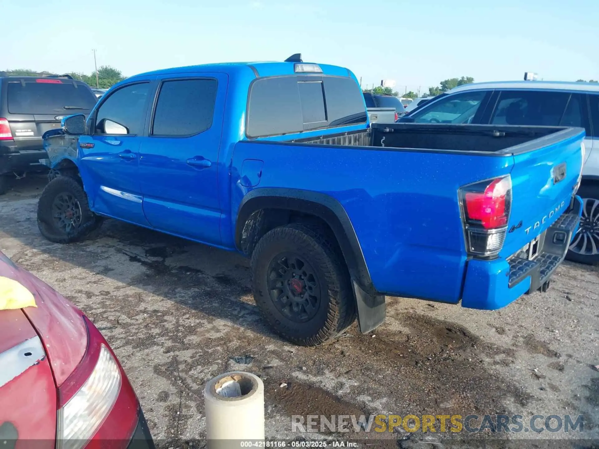 3 fotografías del automóvil dañado 5TFCZ5AN0KX201840 TOYOTA TACOMA 2019