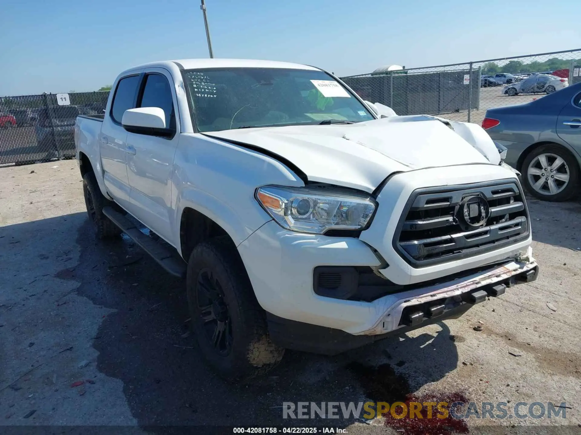 1 fotografías del automóvil dañado 5TFCZ5AN1KX170453 TOYOTA TACOMA 2019