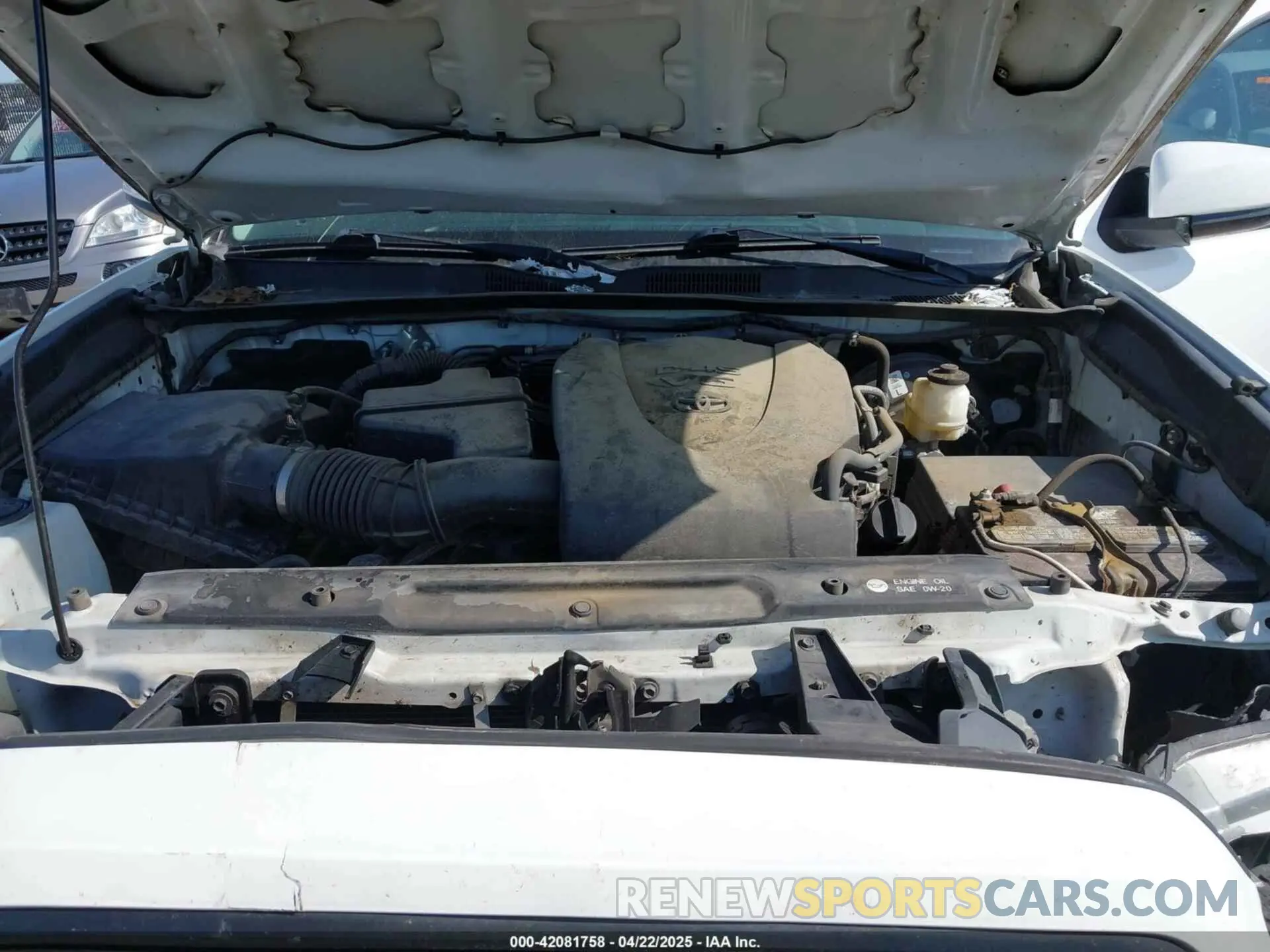 10 fotografías del automóvil dañado 5TFCZ5AN1KX170453 TOYOTA TACOMA 2019