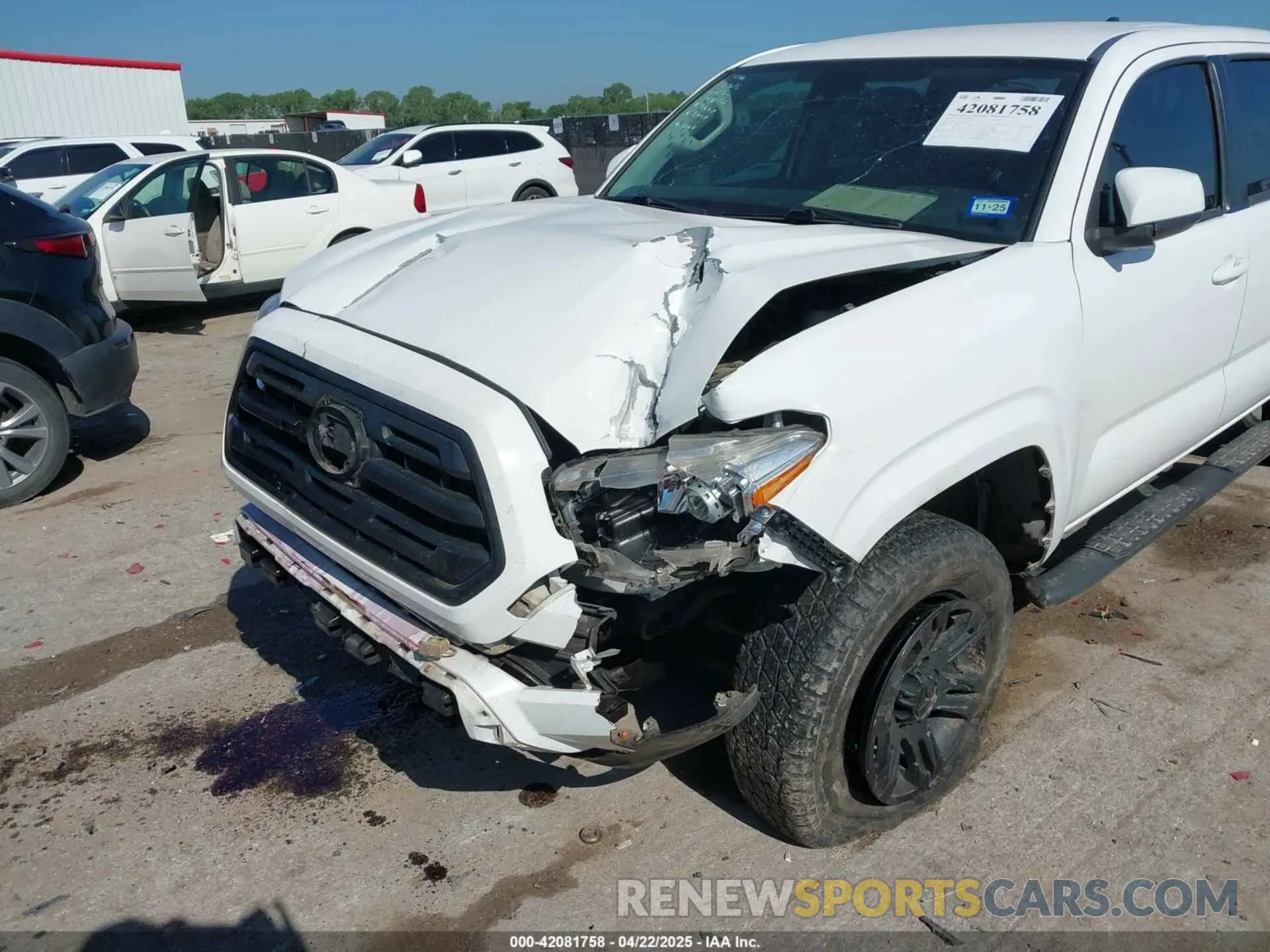 6 fotografías del automóvil dañado 5TFCZ5AN1KX170453 TOYOTA TACOMA 2019