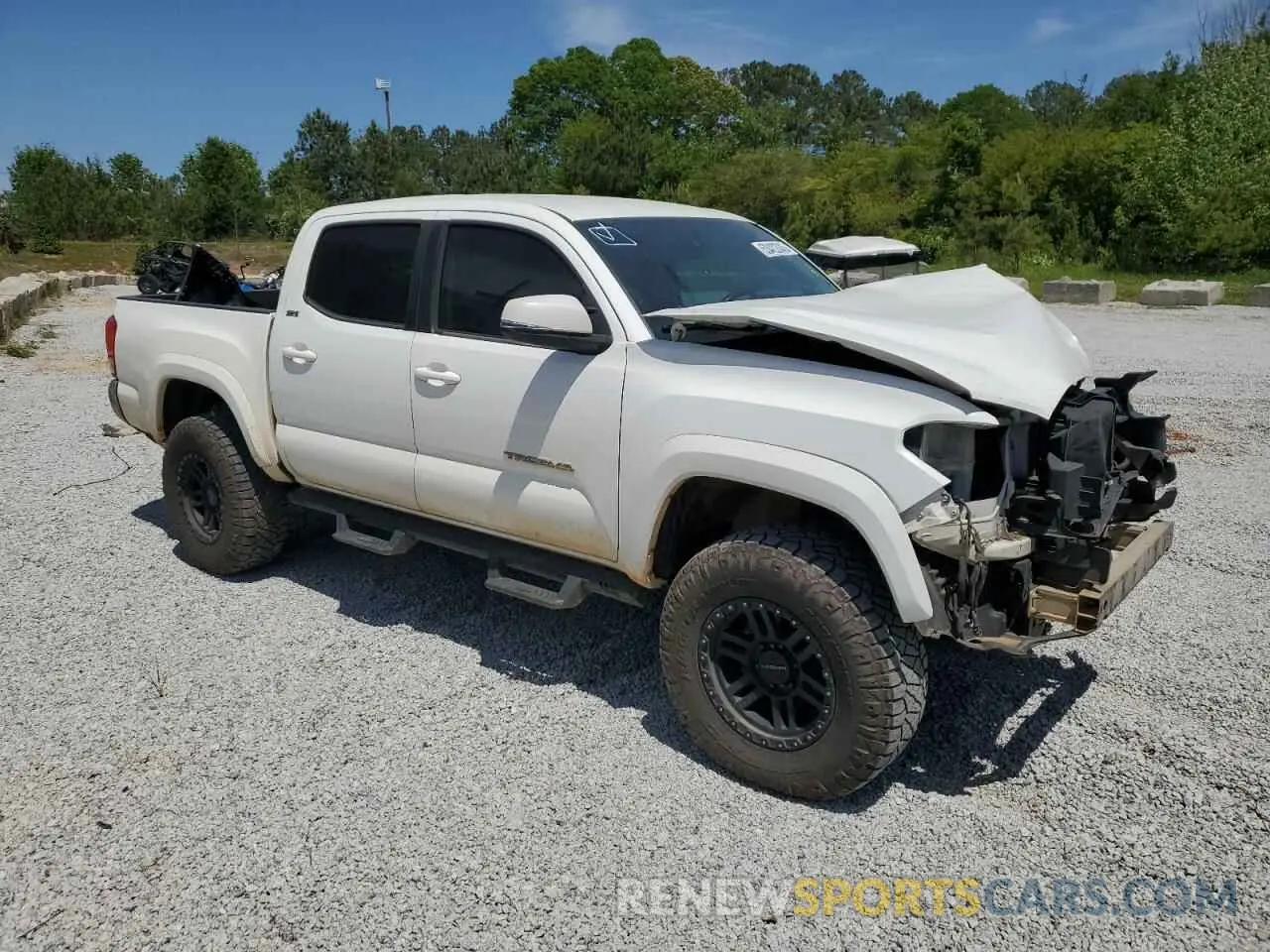 4 fotografías del automóvil dañado 5TFCZ5AN1KX174454 TOYOTA TACOMA 2019