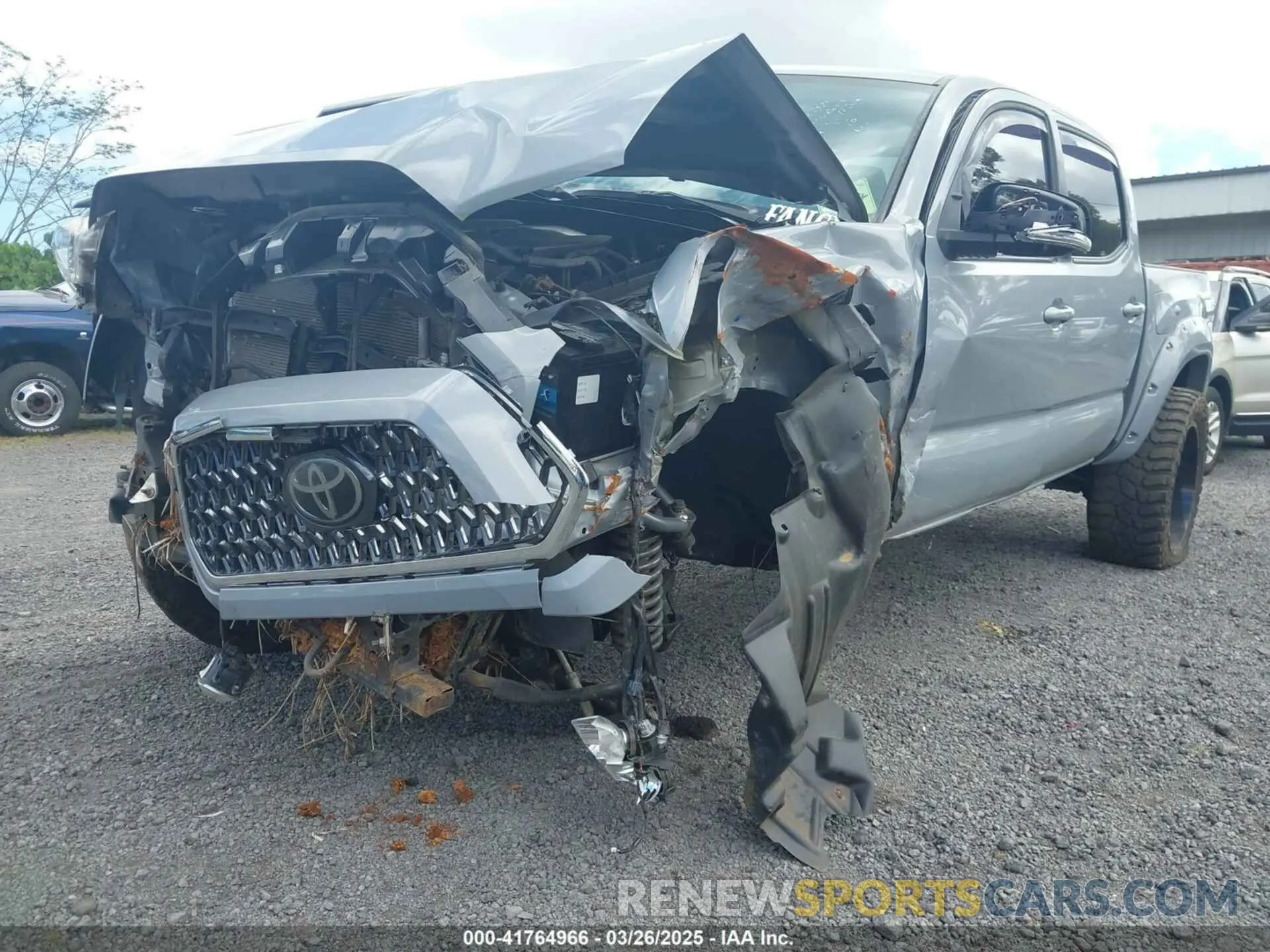6 fotografías del automóvil dañado 5TFCZ5AN2KX204125 TOYOTA TACOMA 2019