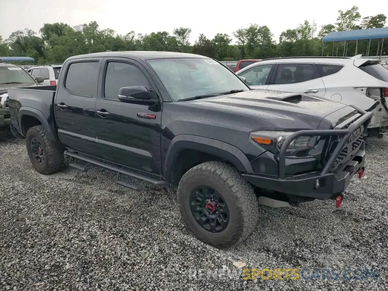 4 fotografías del automóvil dañado 5TFCZ5AN3KX175895 TOYOTA TACOMA 2019