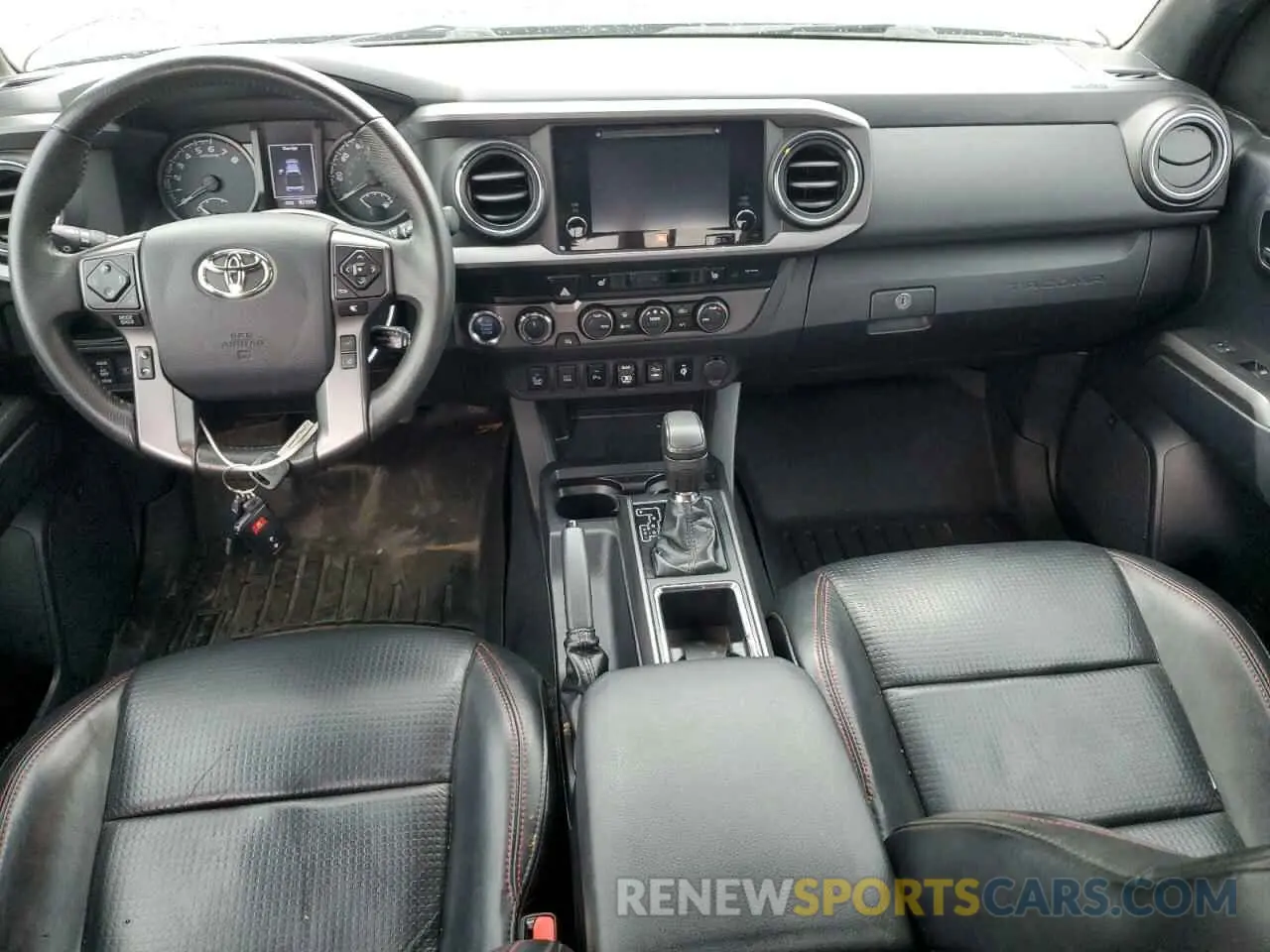8 fotografías del automóvil dañado 5TFCZ5AN3KX175895 TOYOTA TACOMA 2019