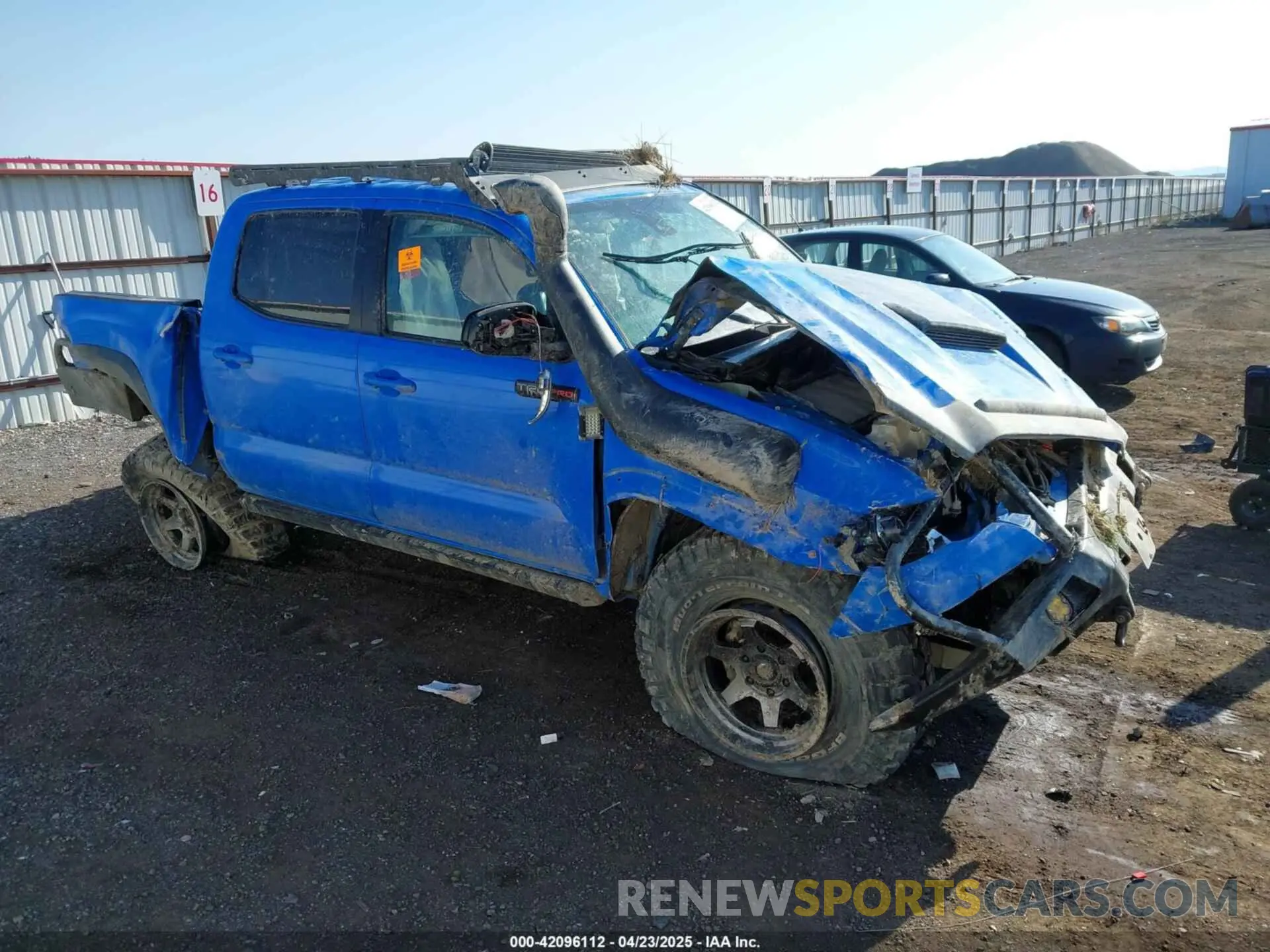 1 fotografías del automóvil dañado 5TFCZ5AN3KX198318 TOYOTA TACOMA 2019