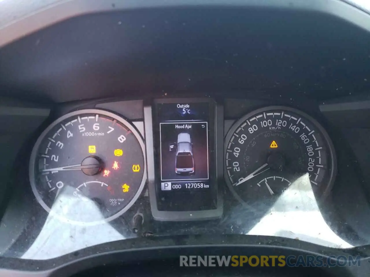 9 fotografías del automóvil dañado 5TFCZ5AN4KX184914 TOYOTA TACOMA 2019