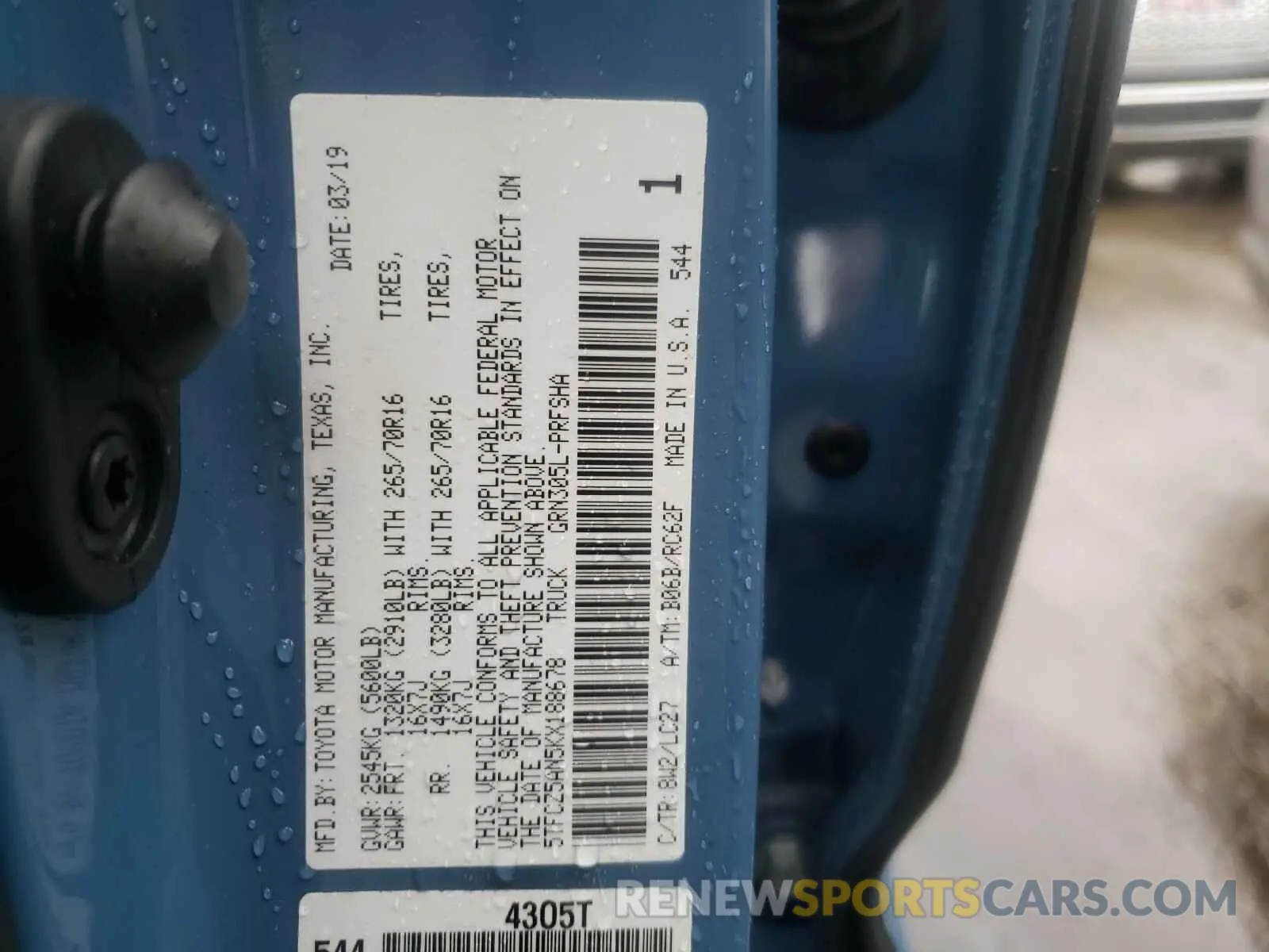 10 fotografías del automóvil dañado 5TFCZ5AN5KX188678 TOYOTA TACOMA 2019