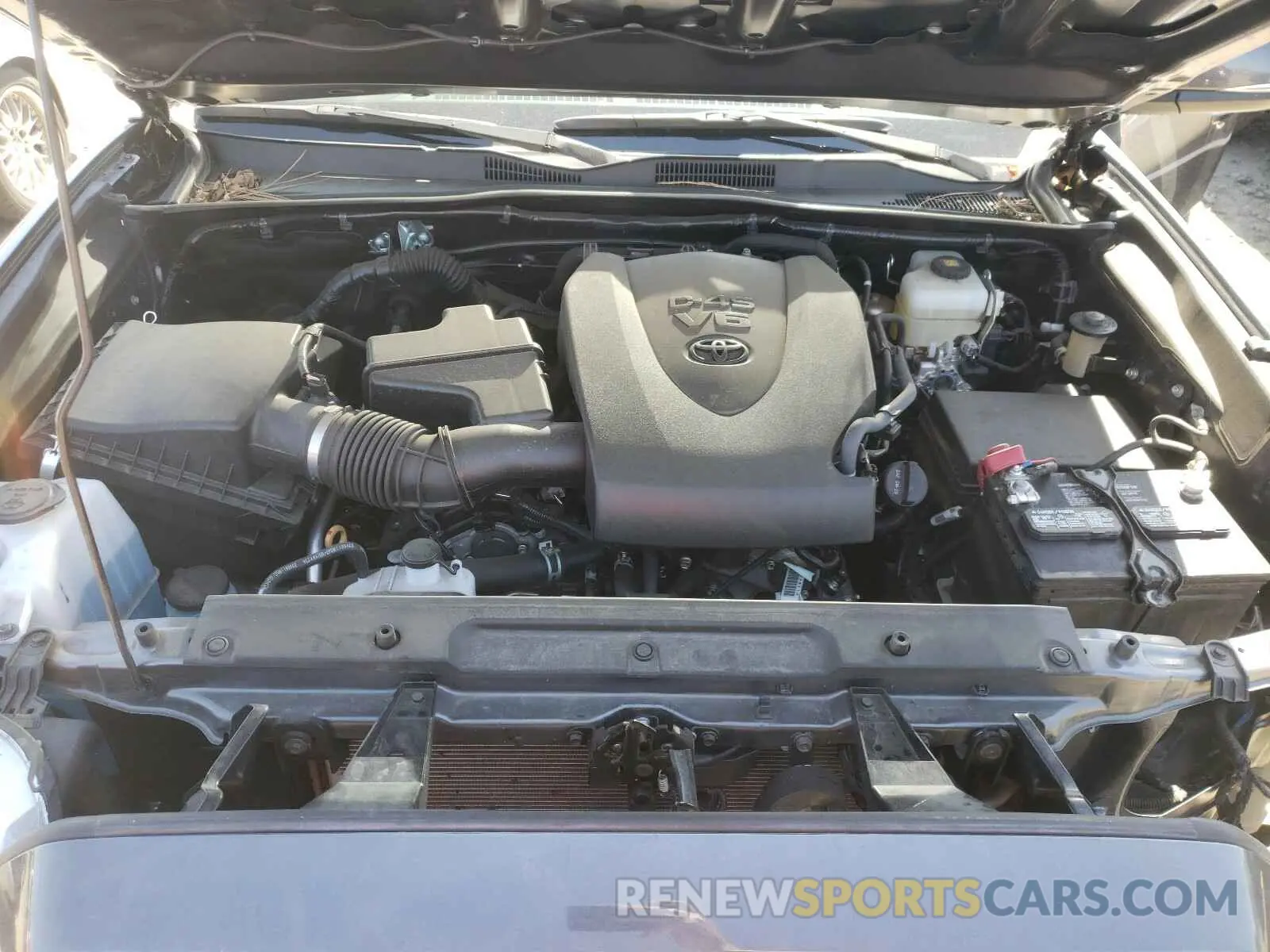 7 fotografías del automóvil dañado 5TFCZ5AN8KX205506 TOYOTA TACOMA 2019