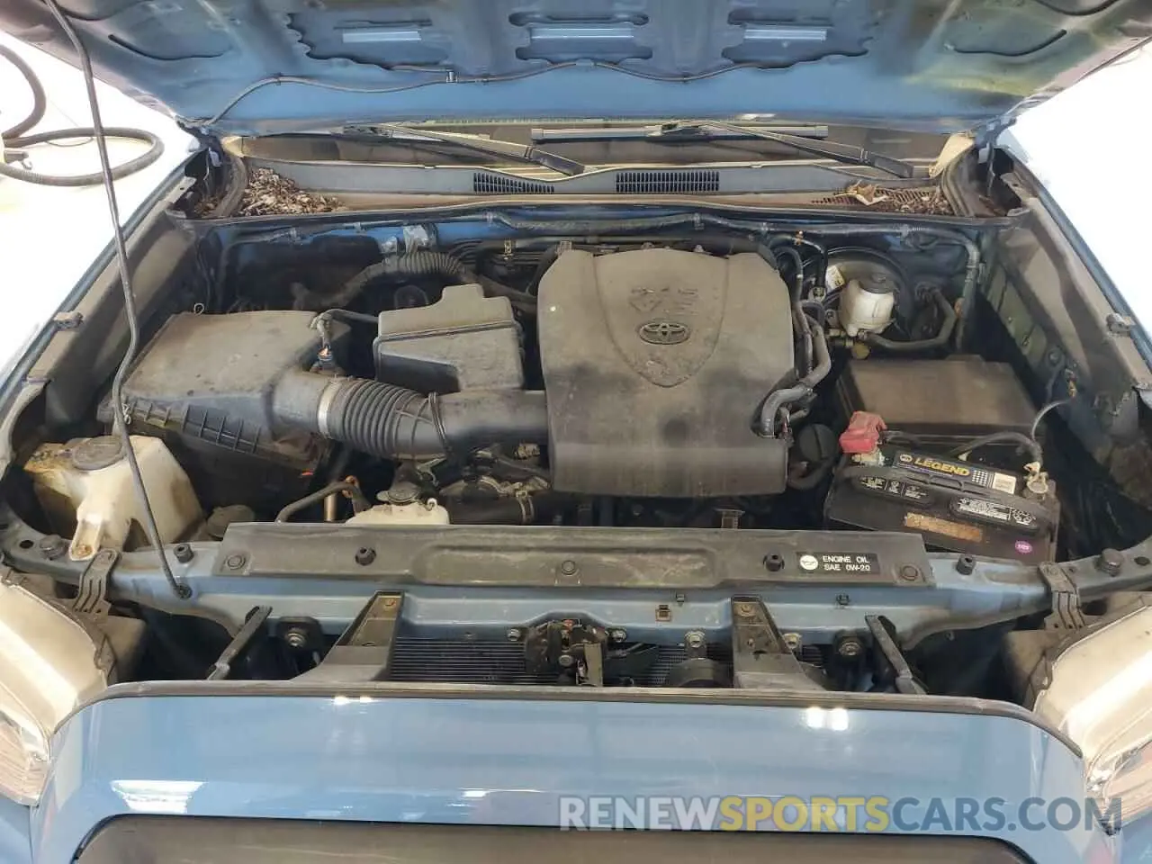 11 fotografías del automóvil dañado 5TFCZ5AN9KX170801 TOYOTA TACOMA 2019